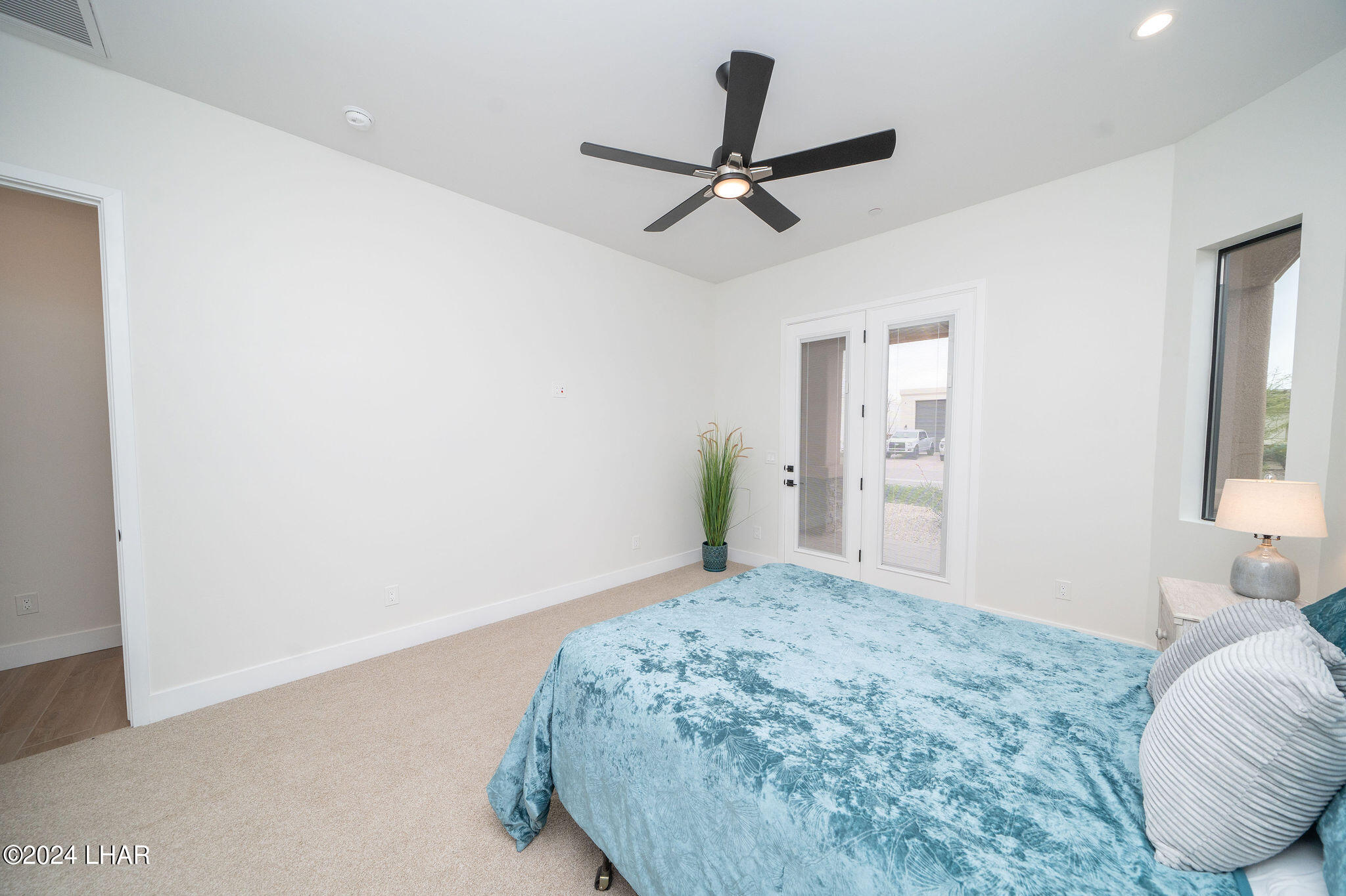 6881 Avienda De Los Foothills