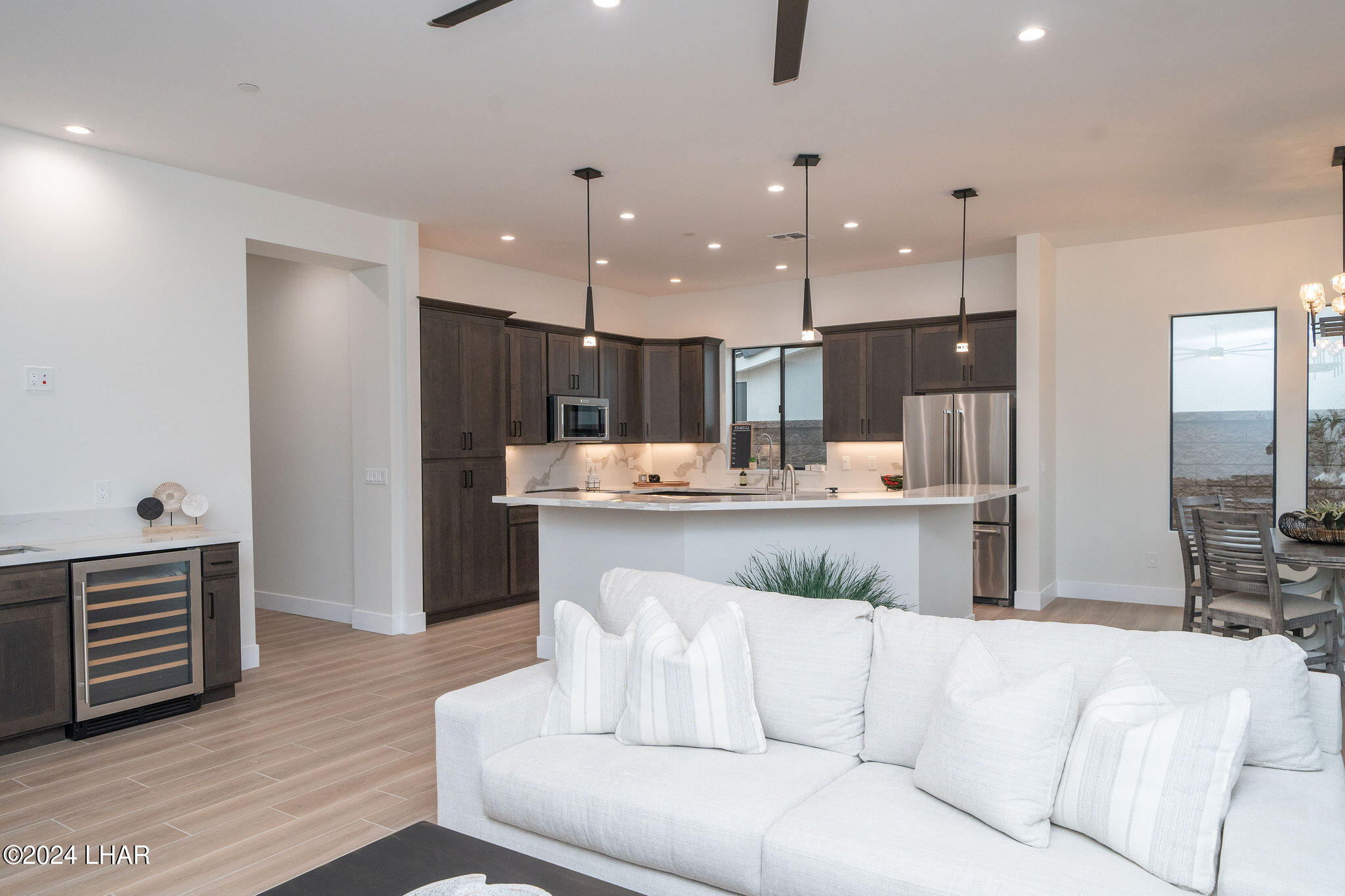 6881 Avienda De Los Foothills