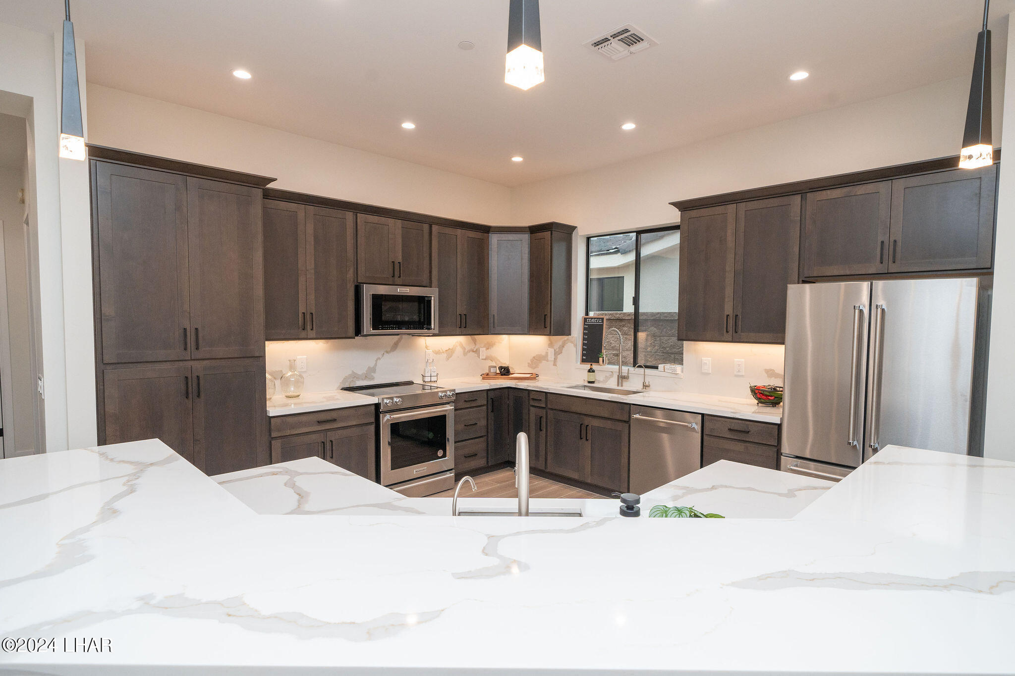 6881 Avienda De Los Foothills