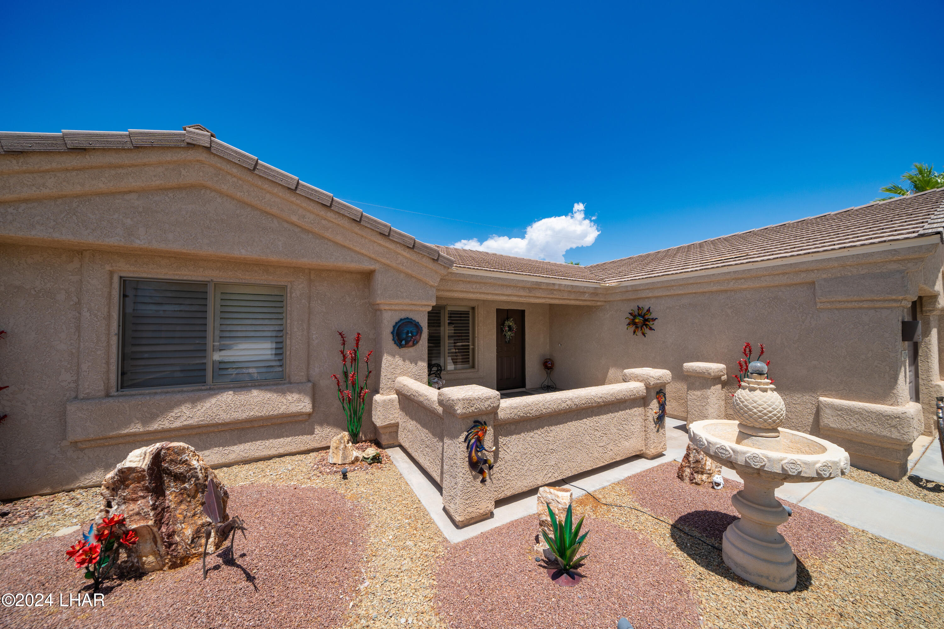 3341 Palo Verde Blvd N