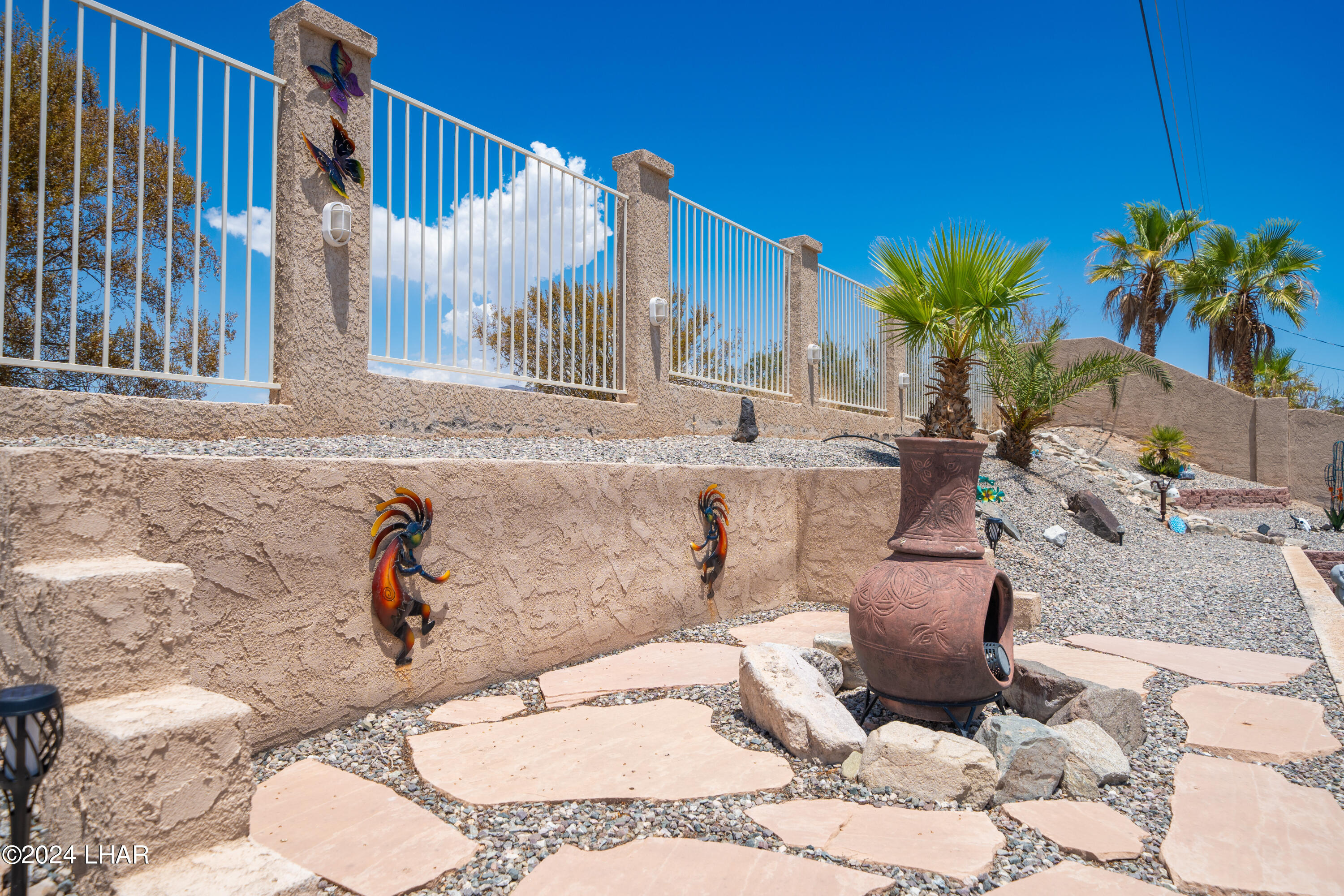 3341 Palo Verde Blvd N