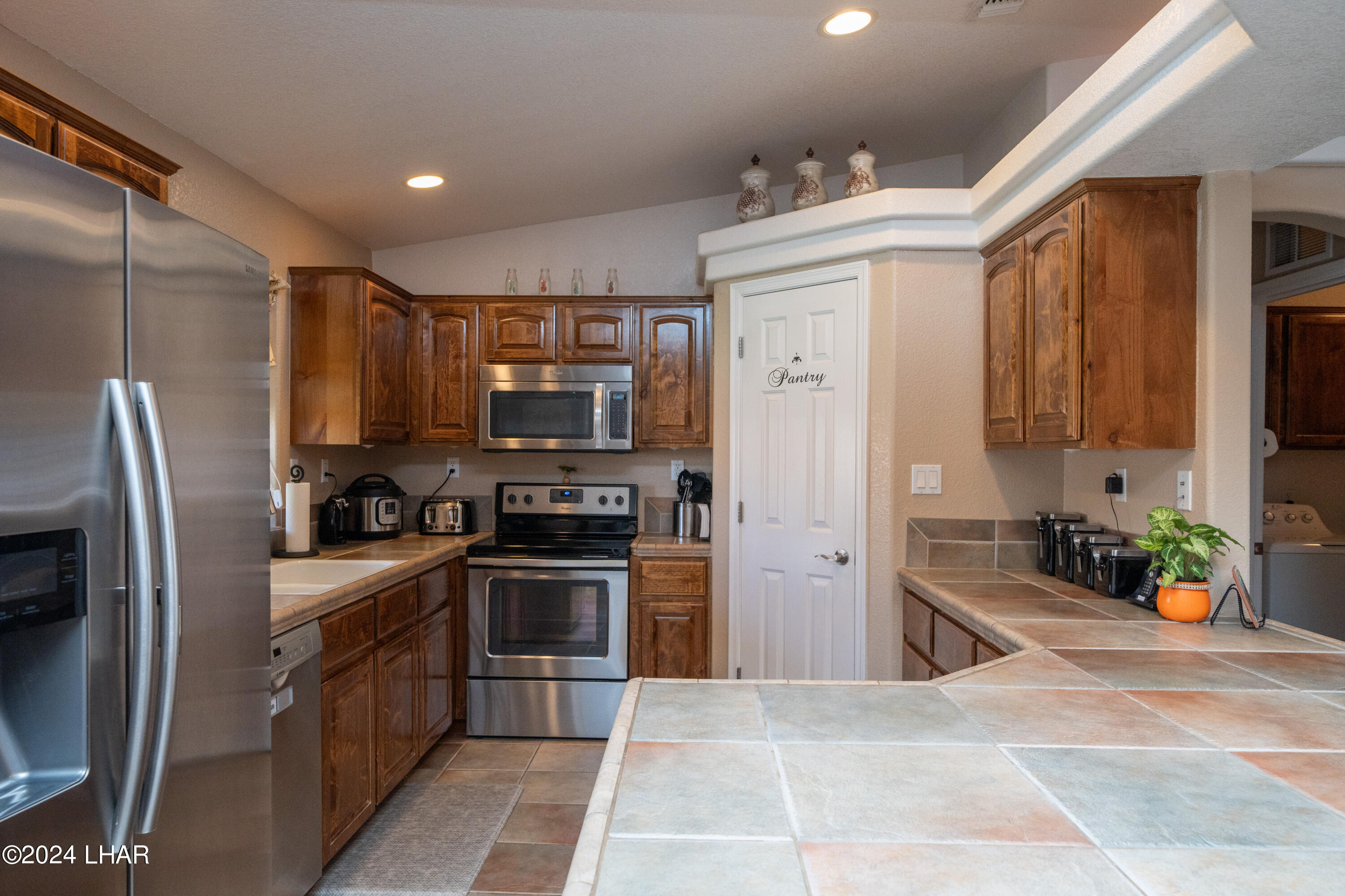 3341 Palo Verde Blvd N