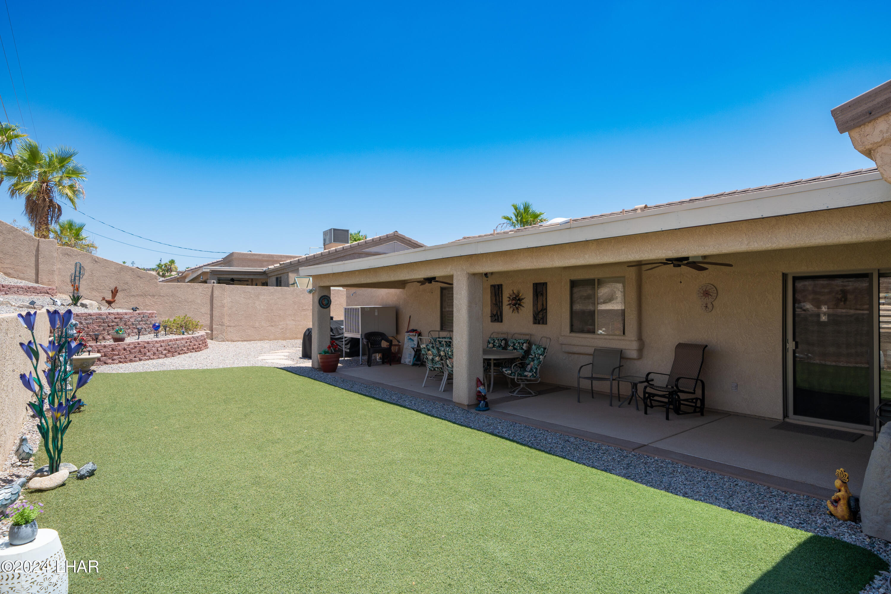 3341 Palo Verde Blvd N