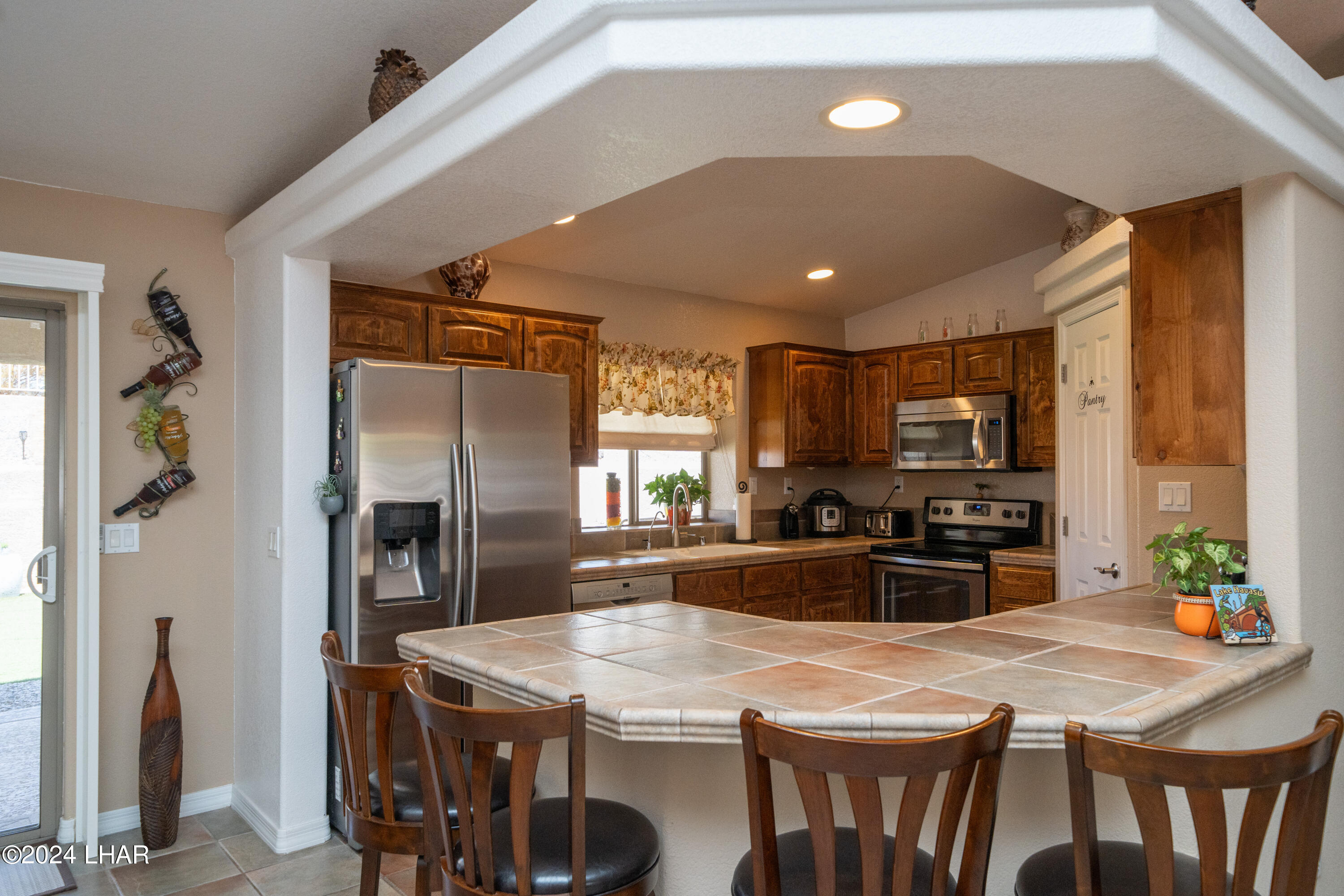 3341 Palo Verde Blvd N