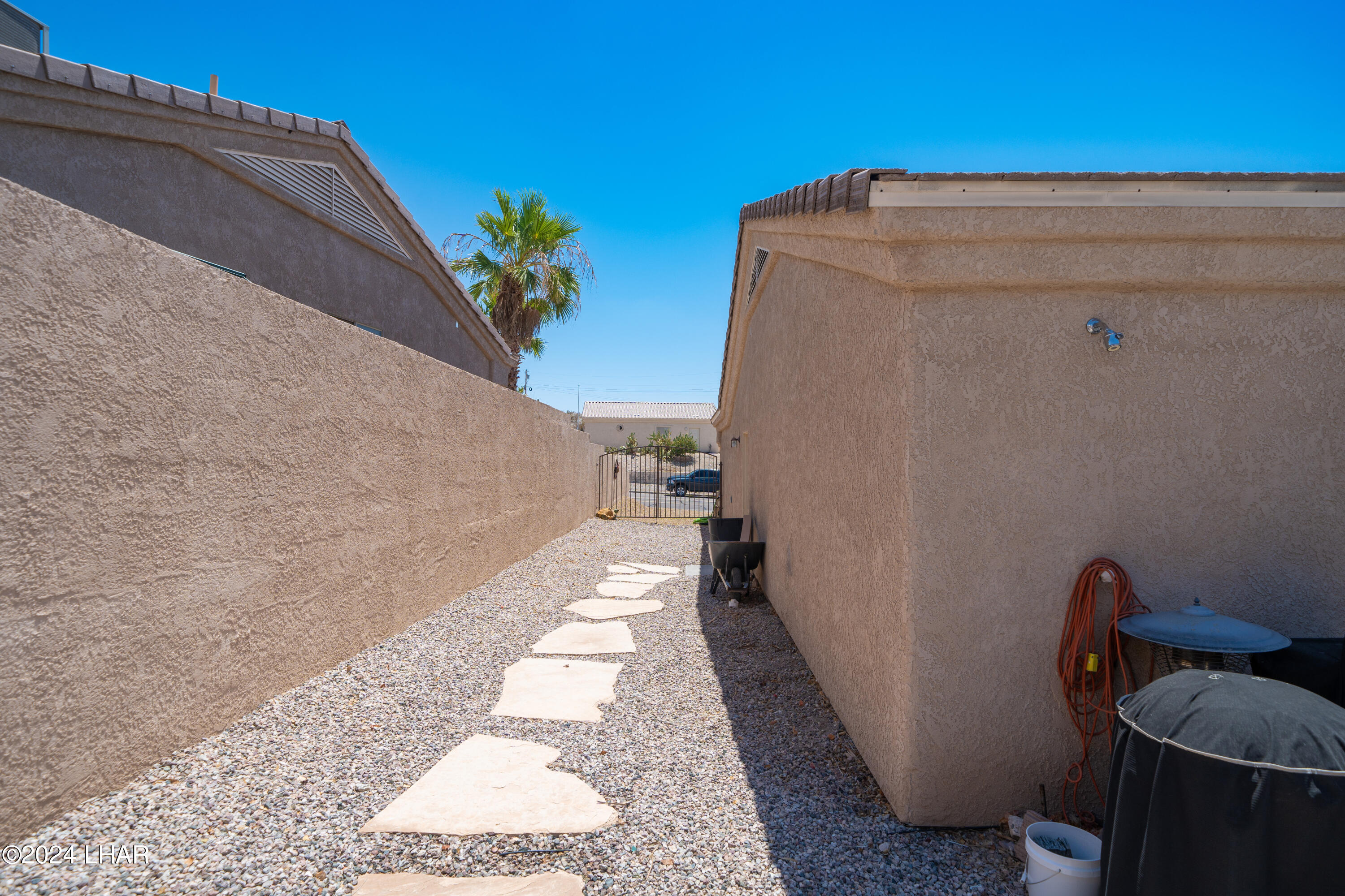 3341 Palo Verde Blvd N