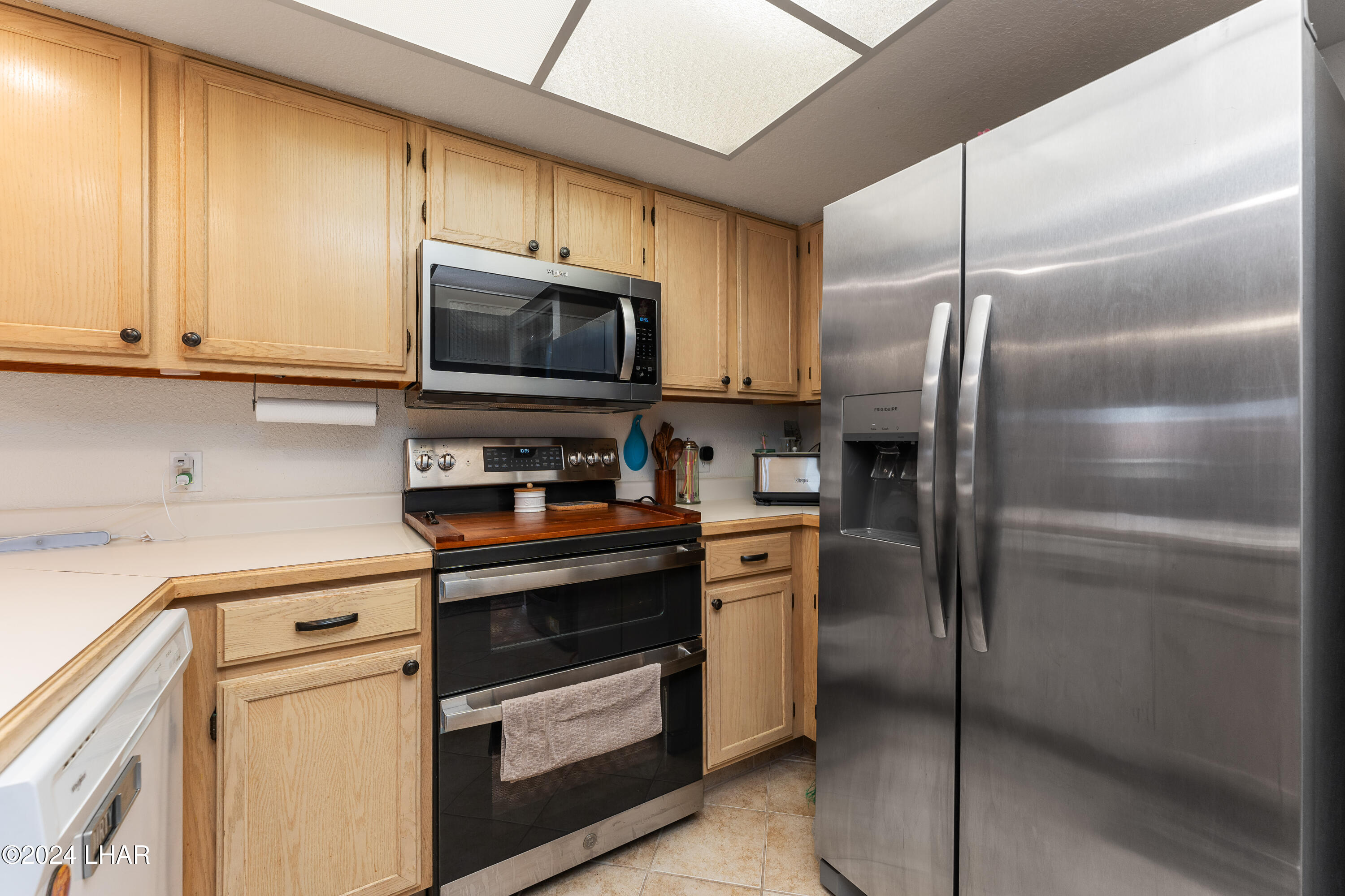 2095 Mesquite Ave, 10