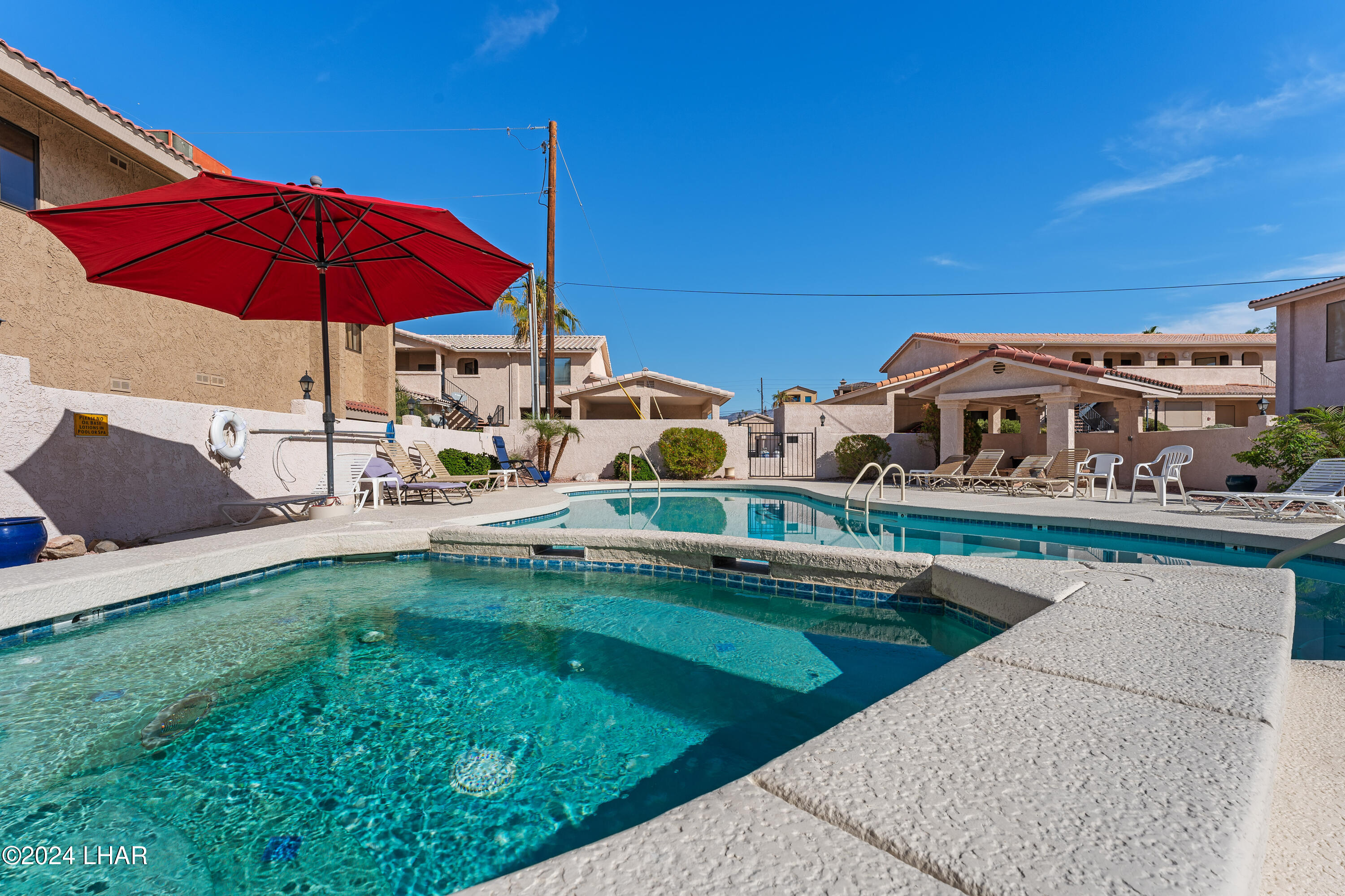 2095 Mesquite Ave, 10