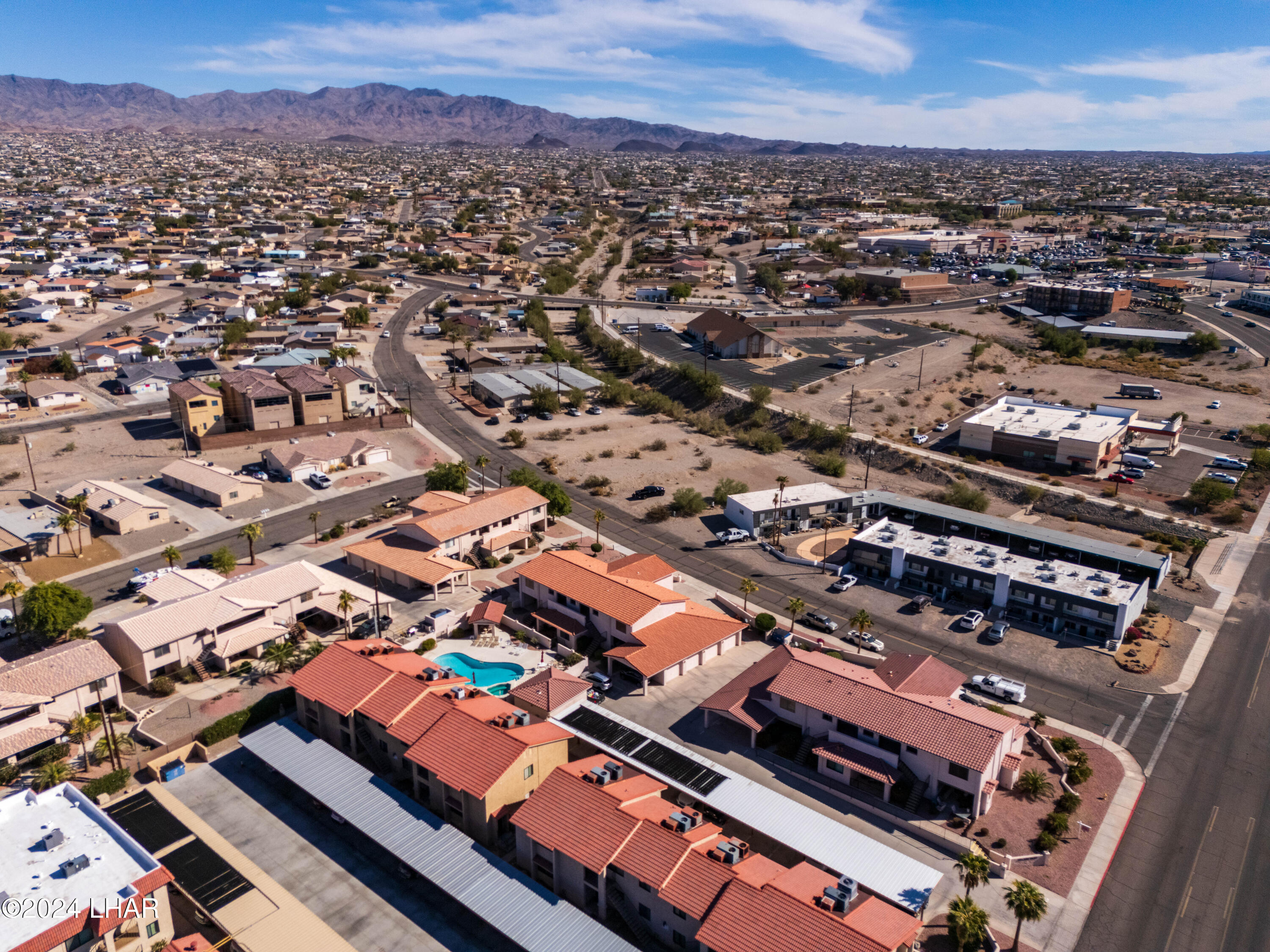 2095 Mesquite Ave, 10