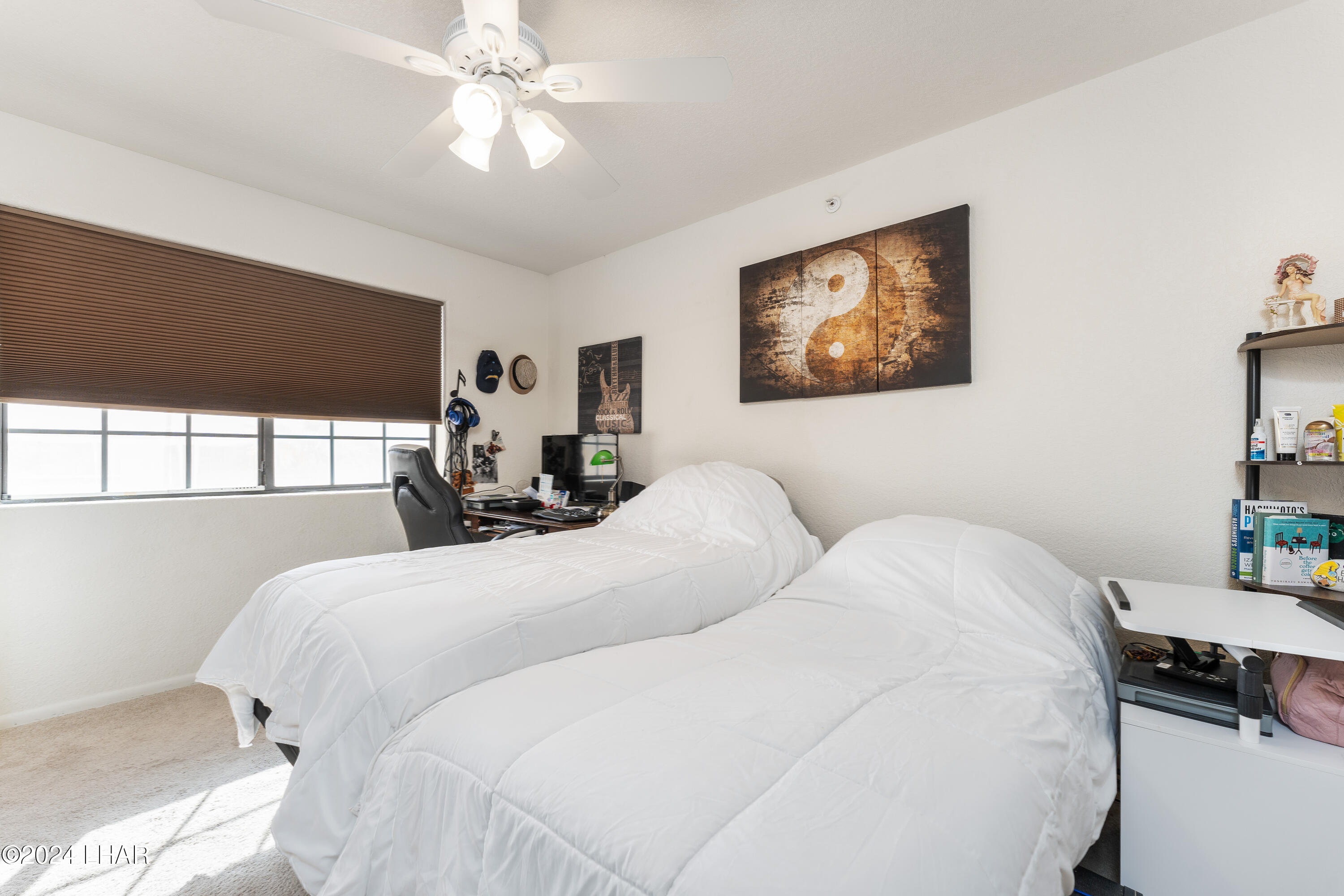 2095 Mesquite Ave, 10