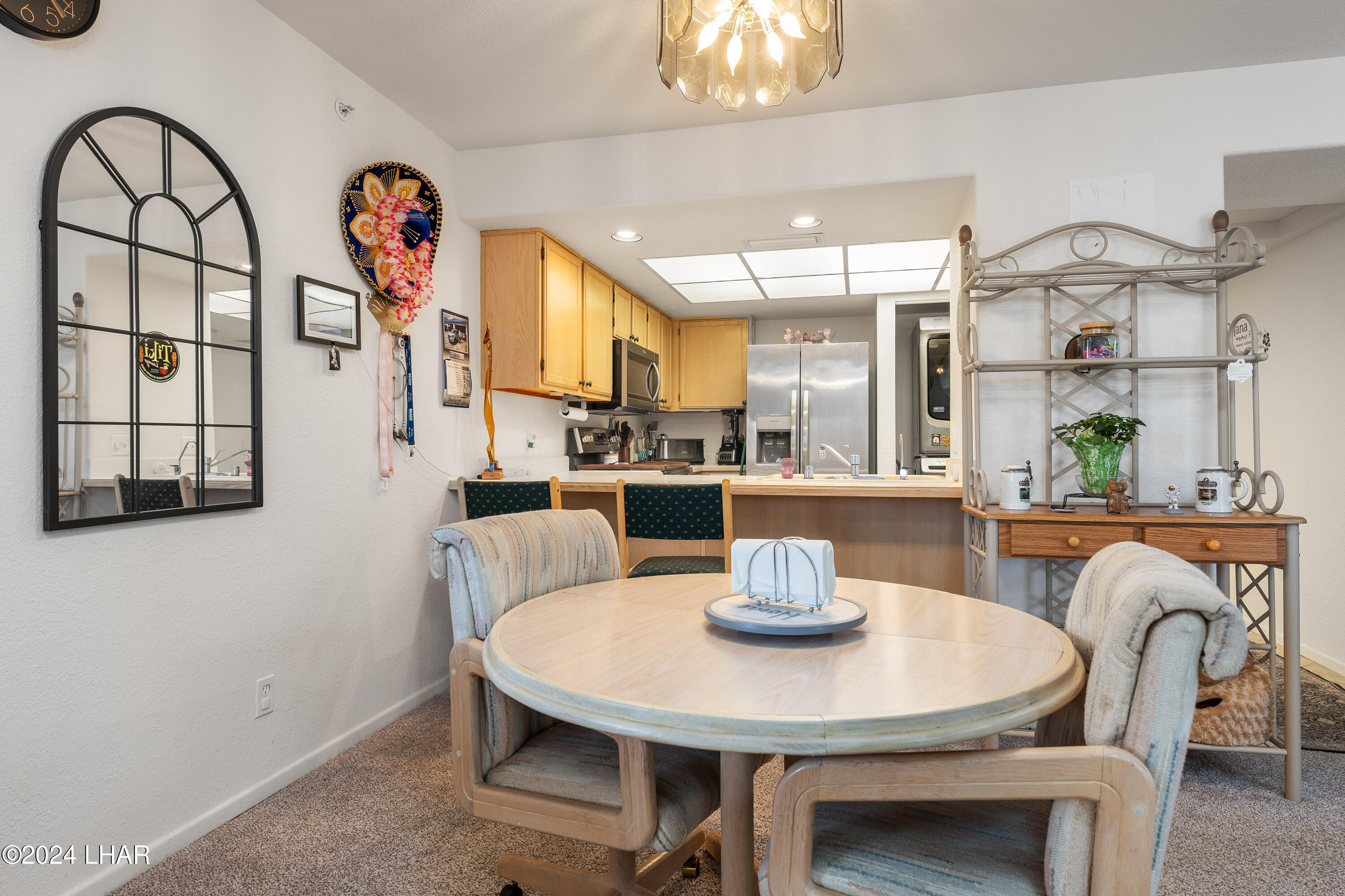 2095 Mesquite Ave, 10