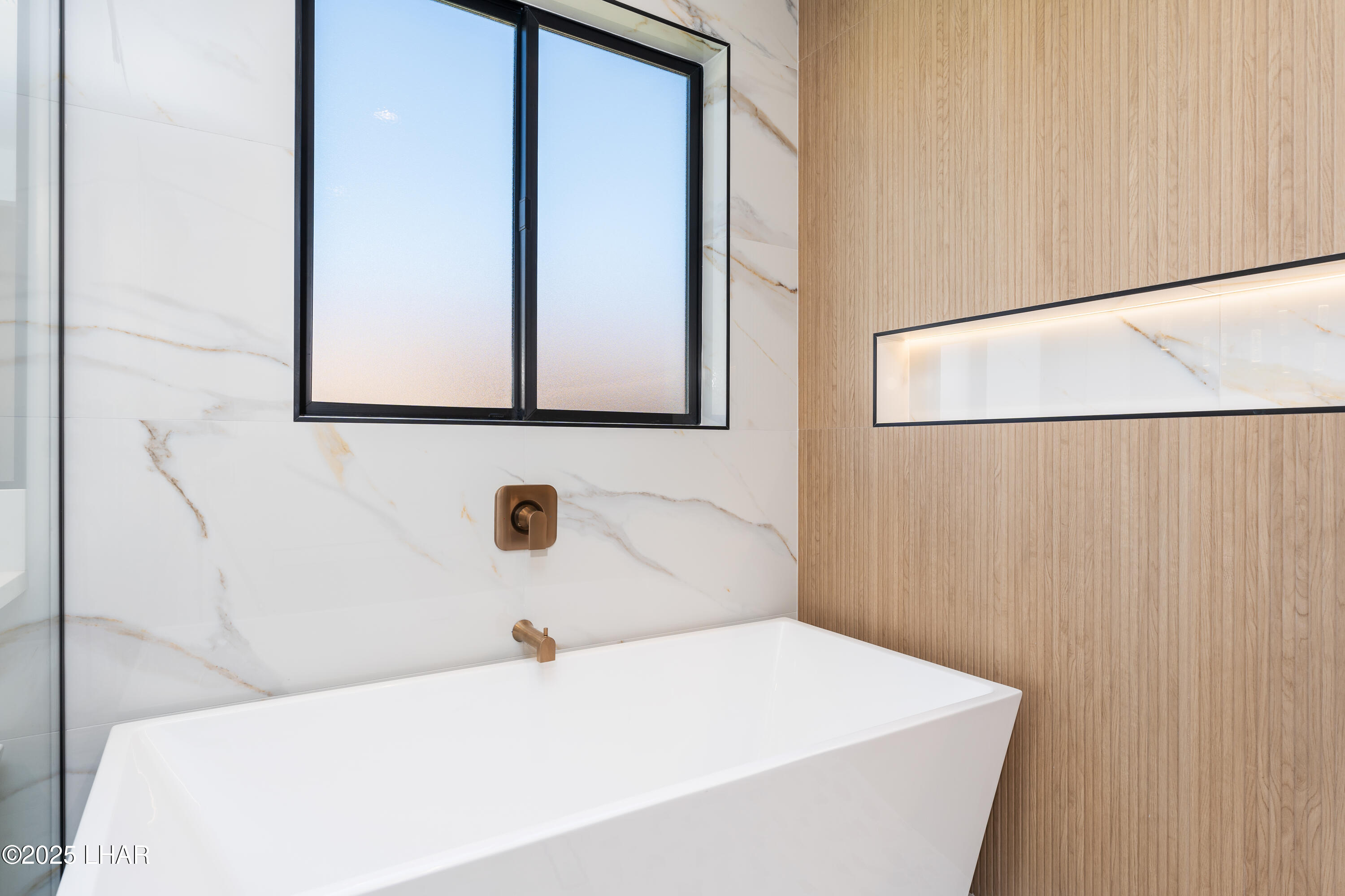 6527 Calle De Los Arroyos