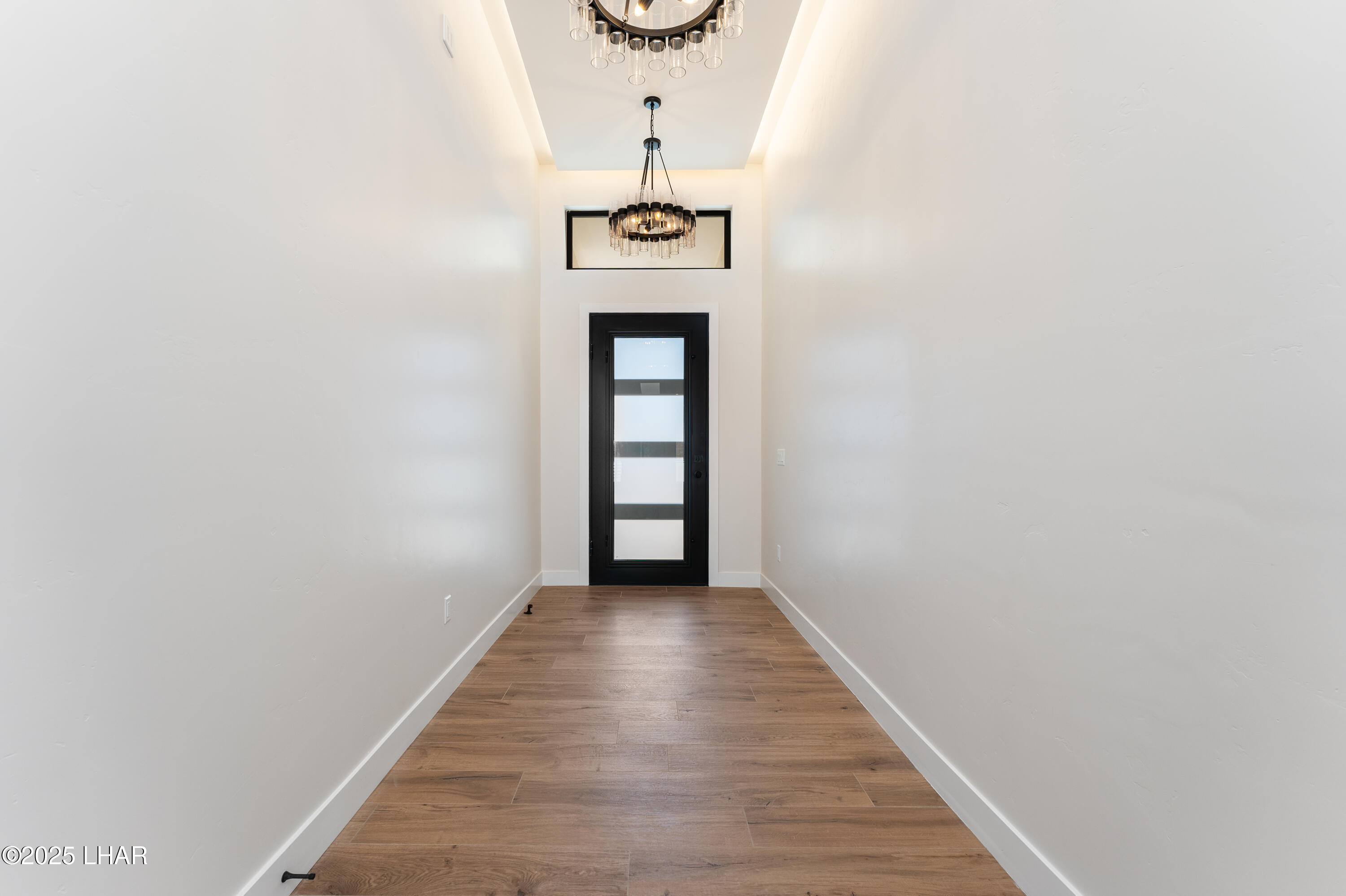 6527 Calle De Los Arroyos