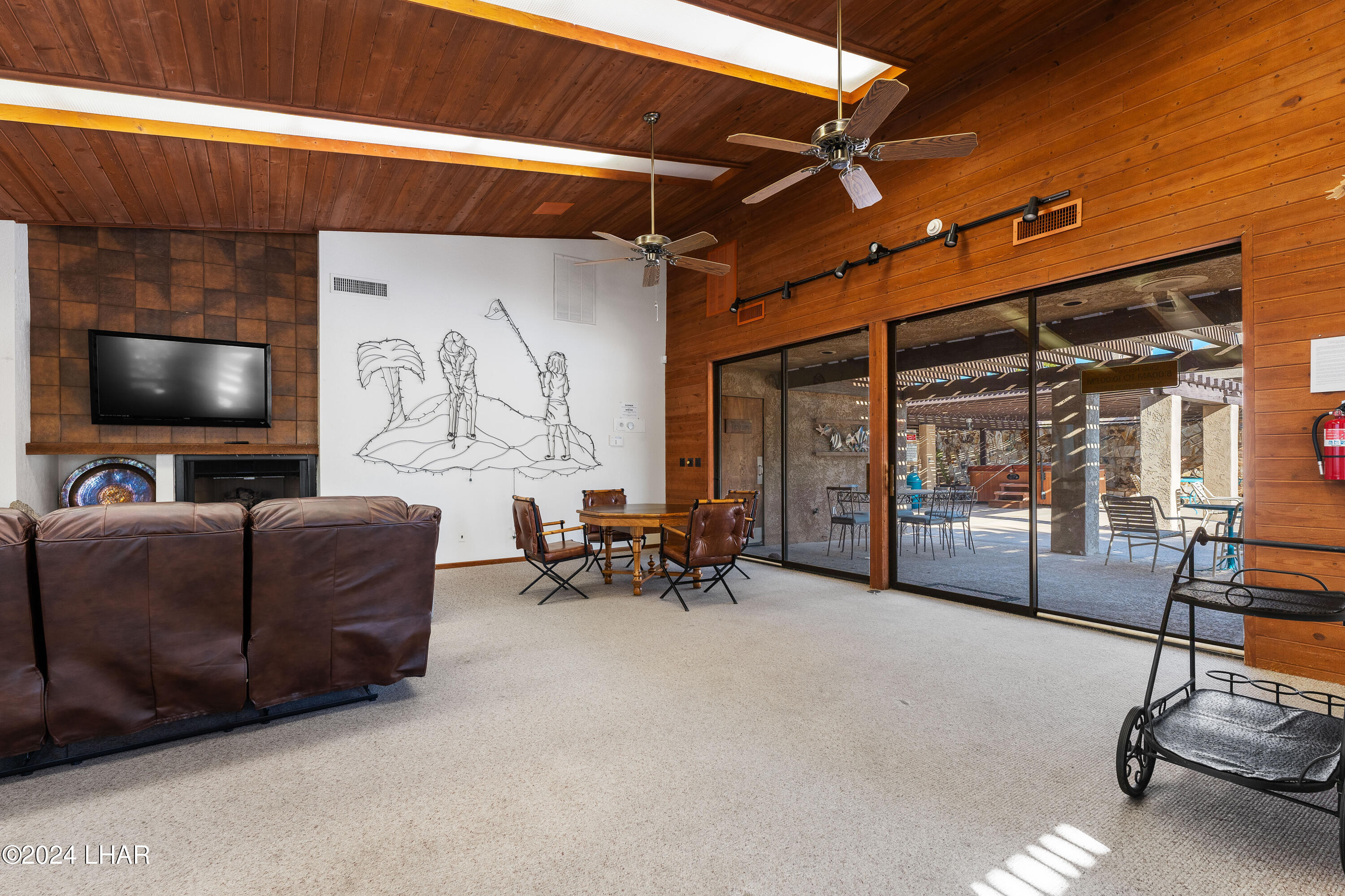 2528 Pebble Beach Loop