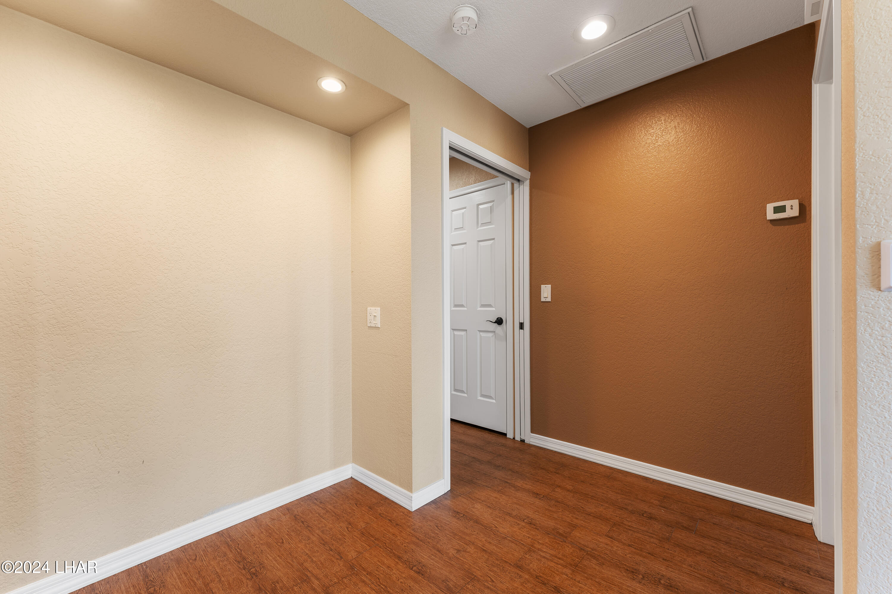 2528 Pebble Beach Loop