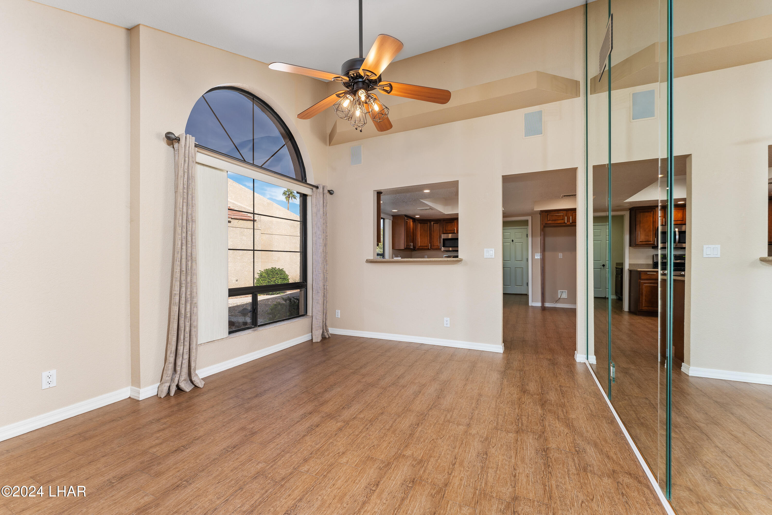 2528 Pebble Beach Loop