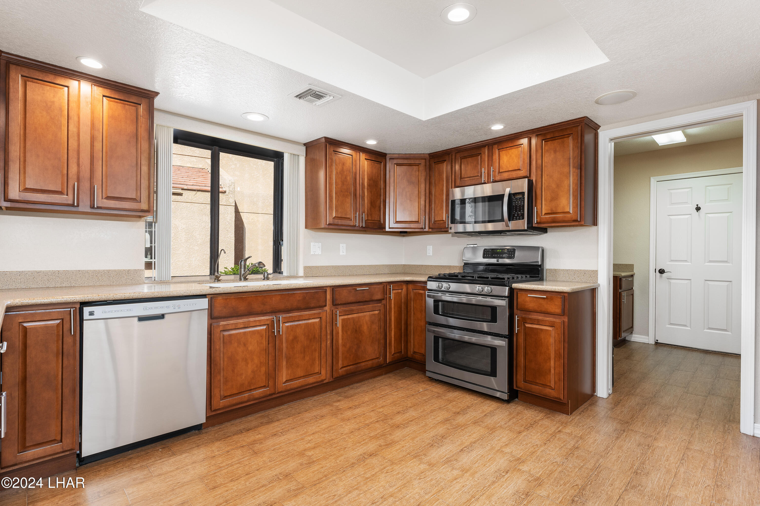 2528 Pebble Beach Loop