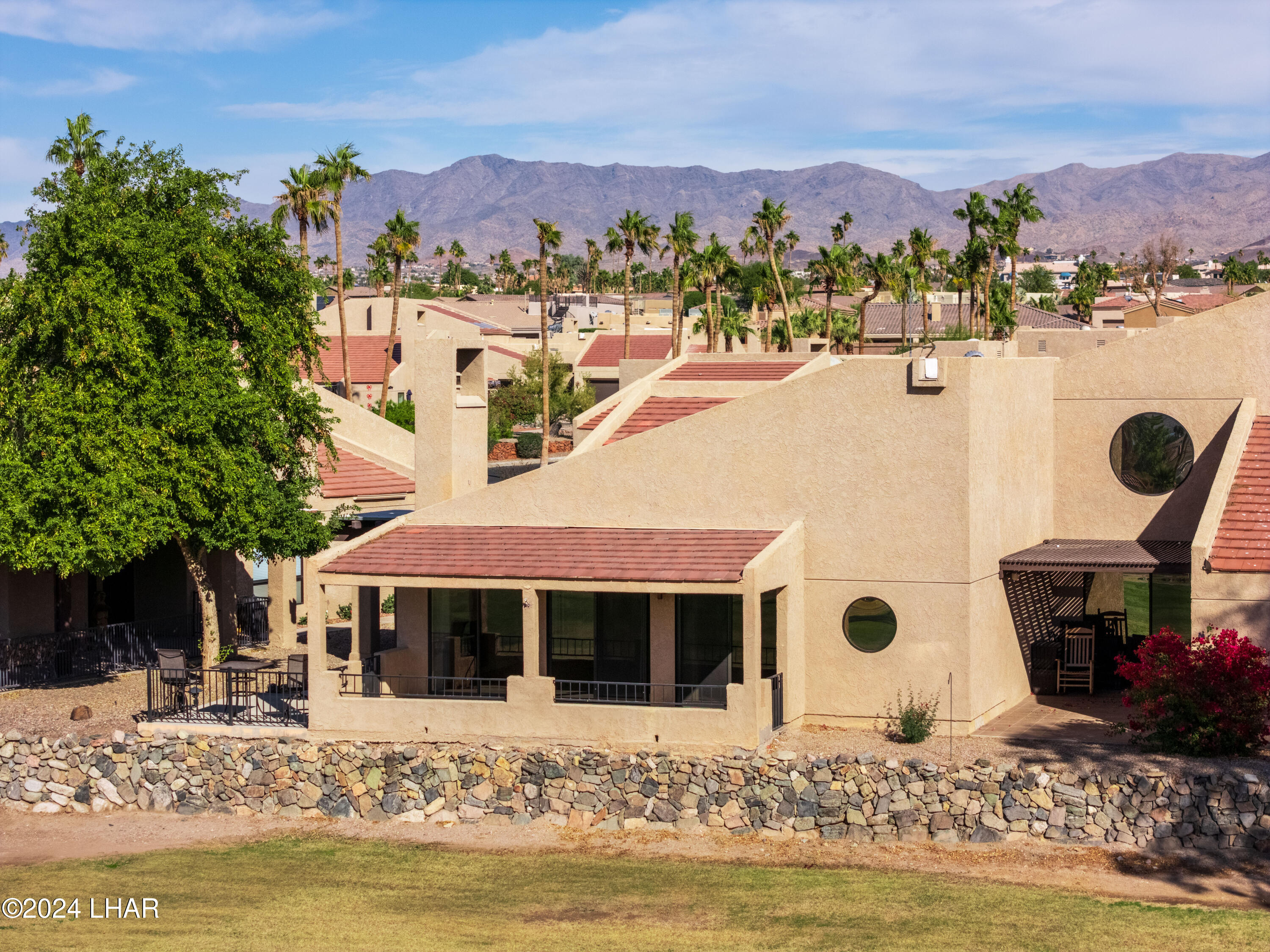 2528 Pebble Beach Loop