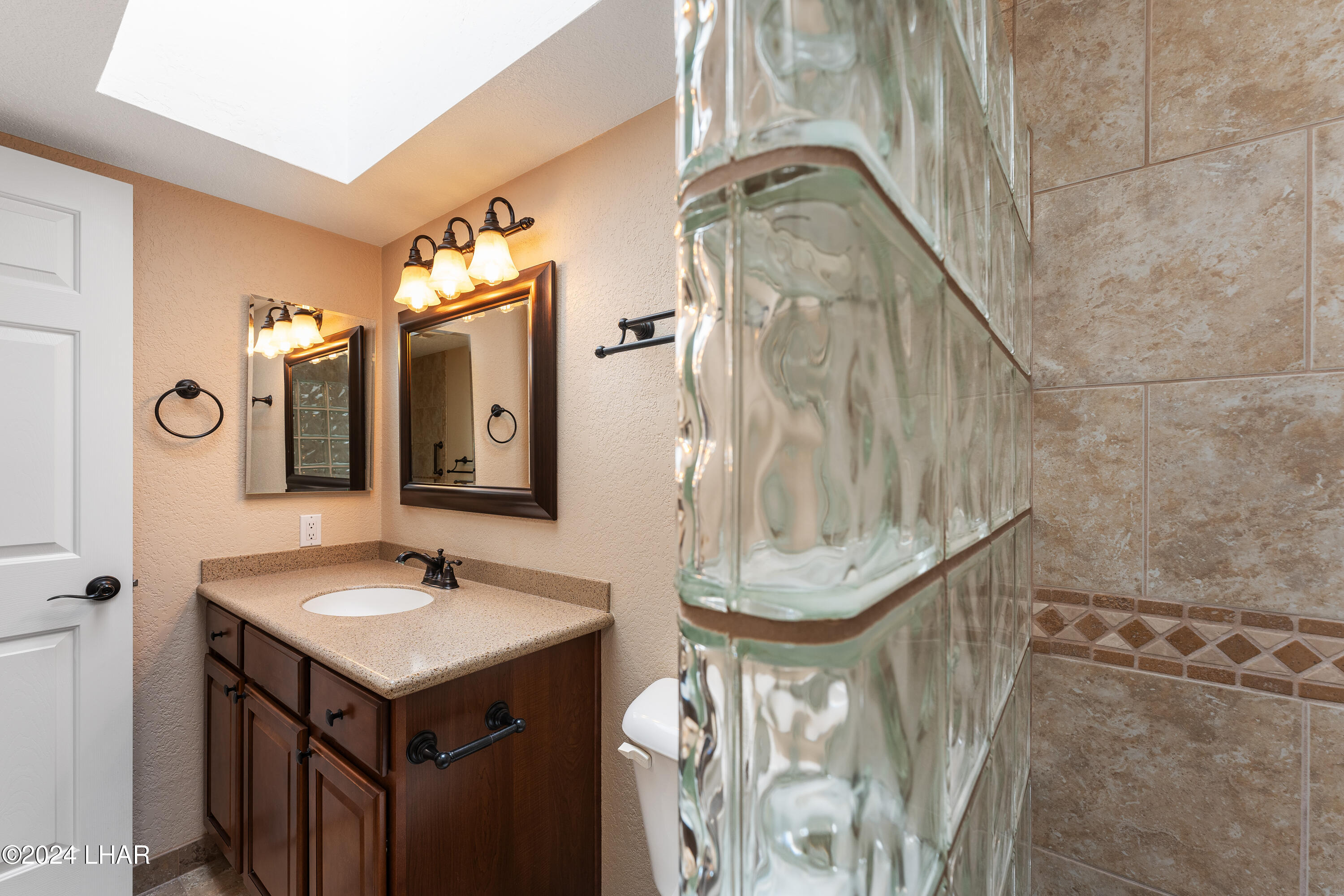 2528 Pebble Beach Loop