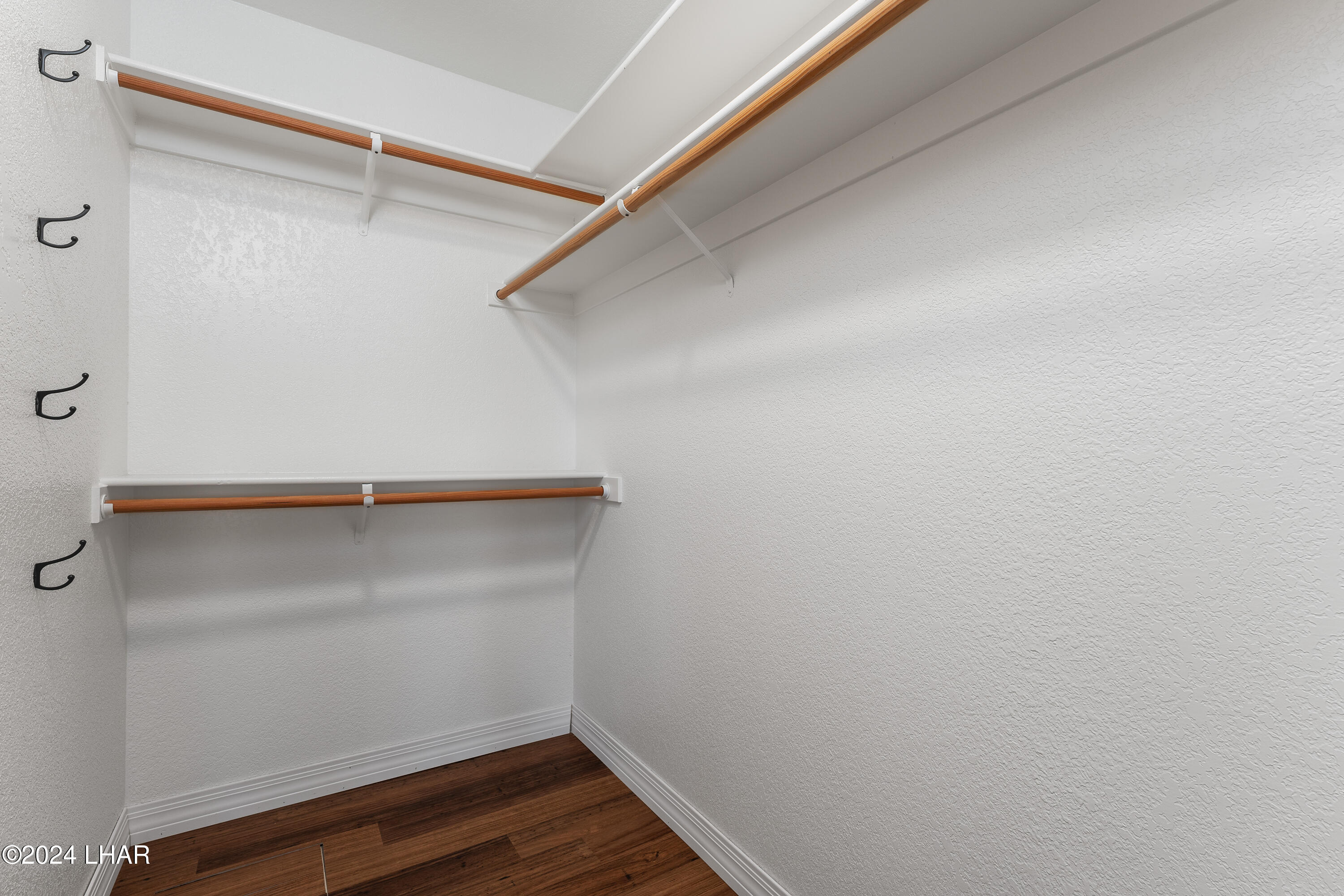 2528 Pebble Beach Loop