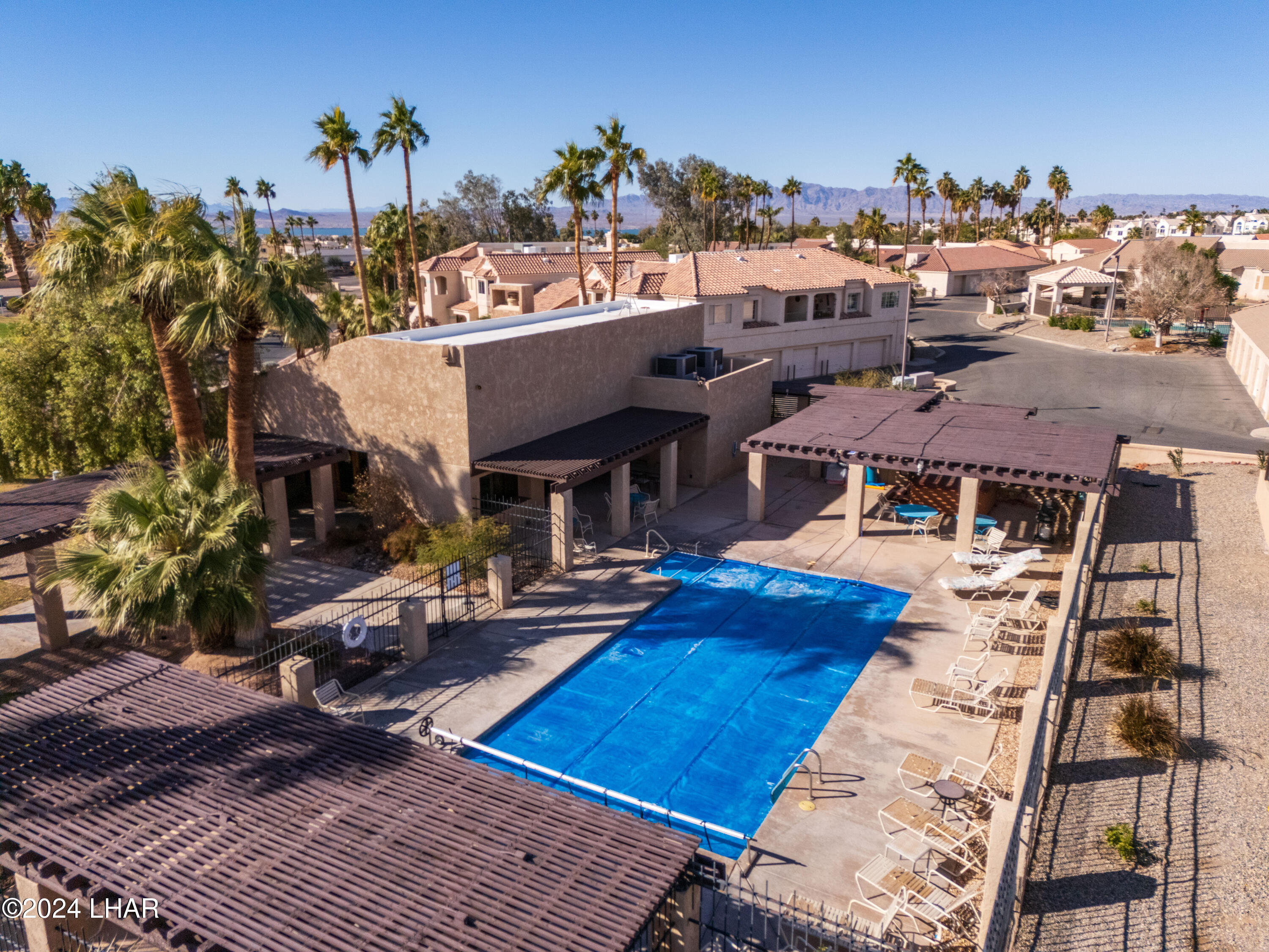 2528 Pebble Beach Loop