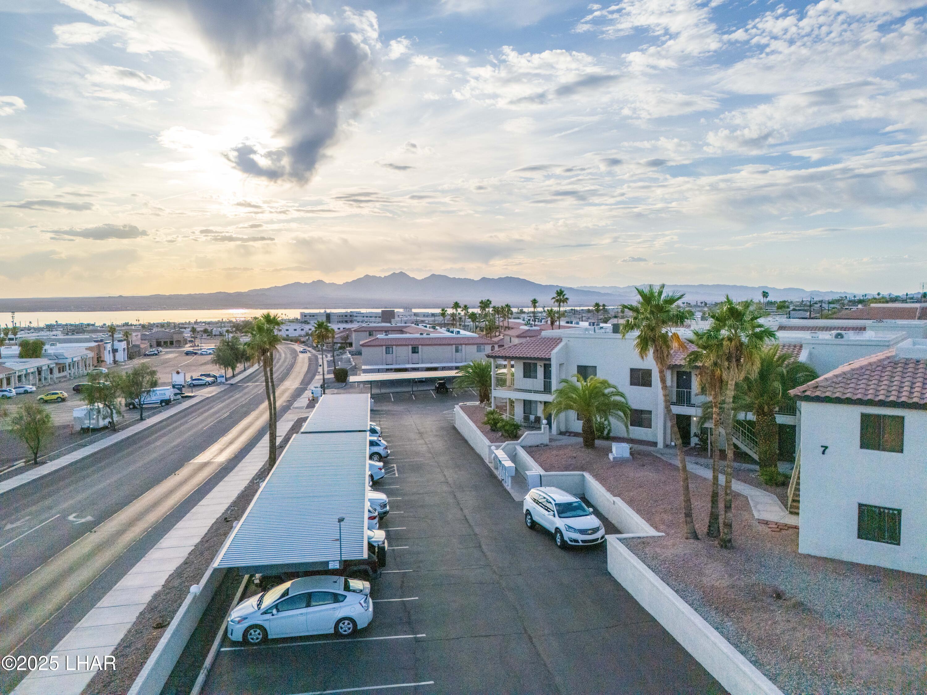 1989 Mesquite Ave 17