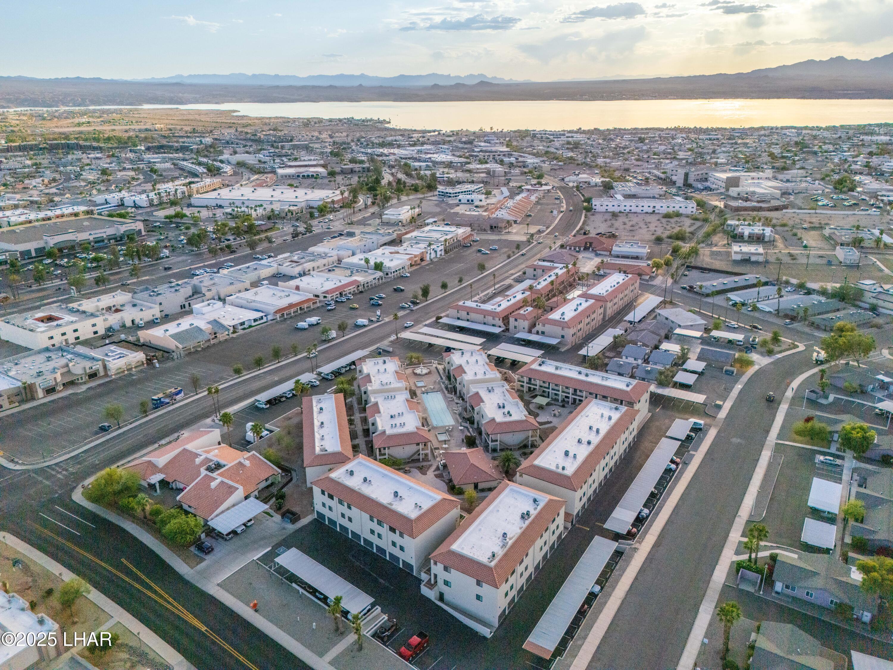 1989 Mesquite Ave 17