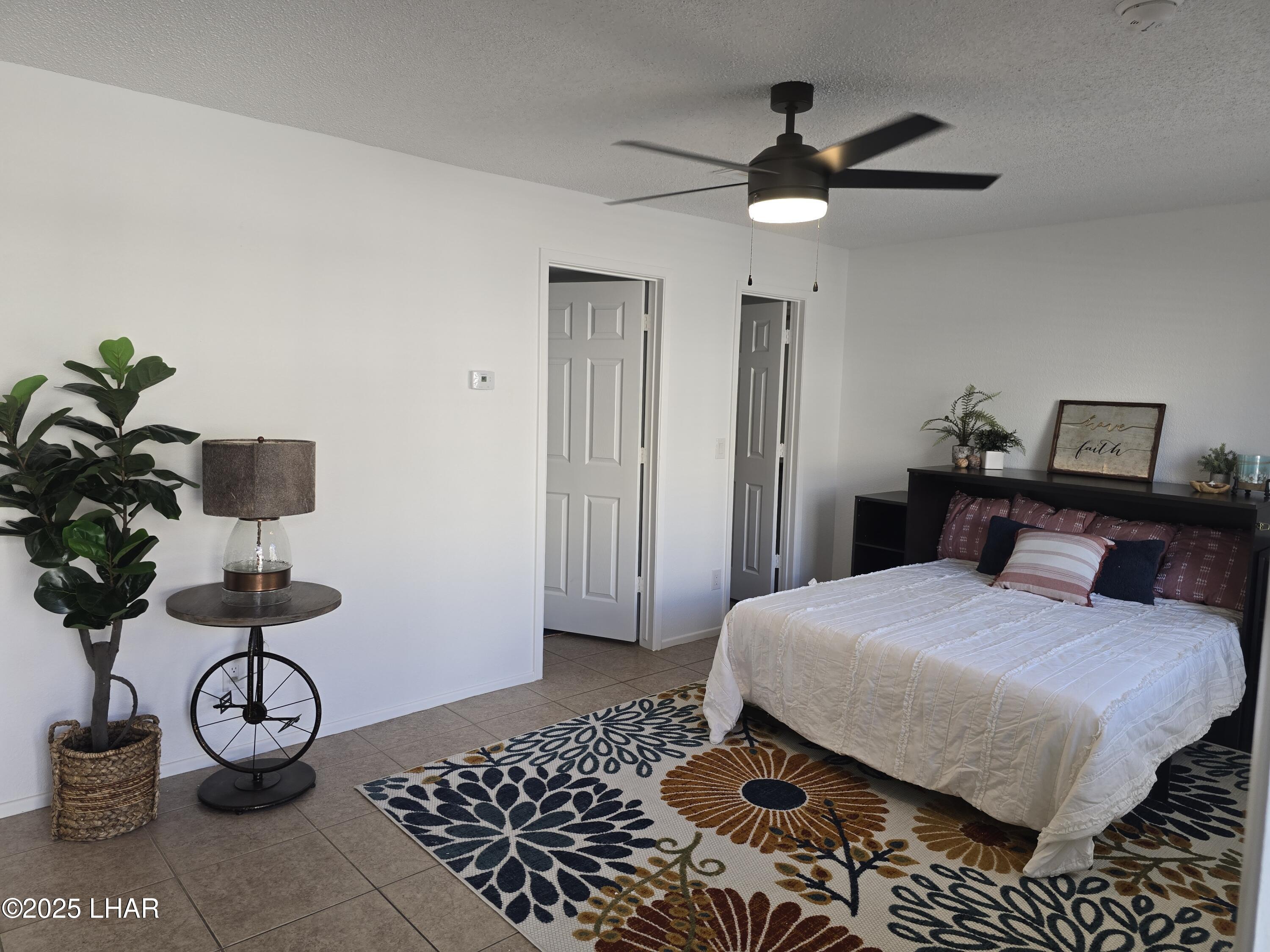 1989 Mesquite Ave 17