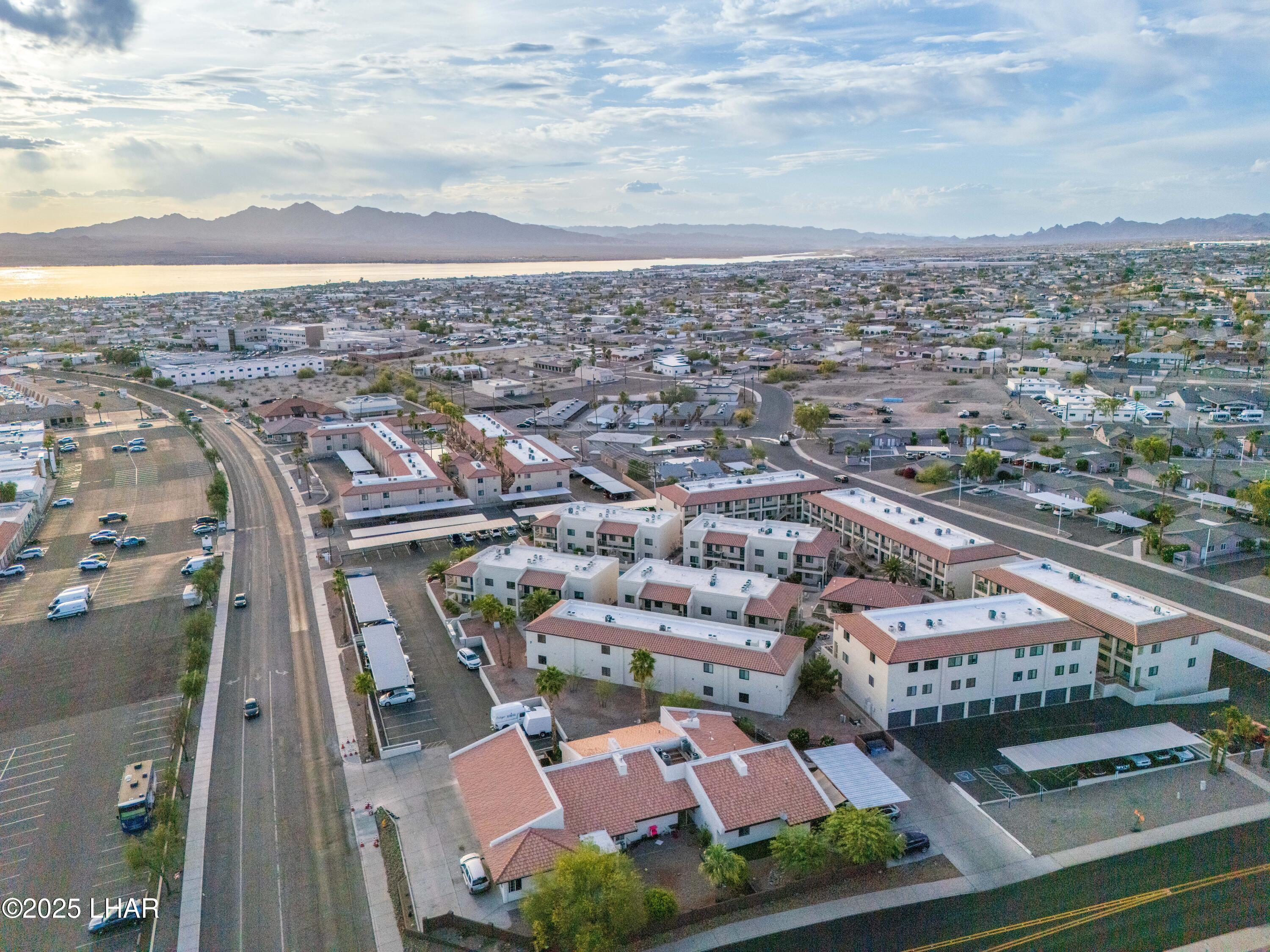 1989 Mesquite Ave 17