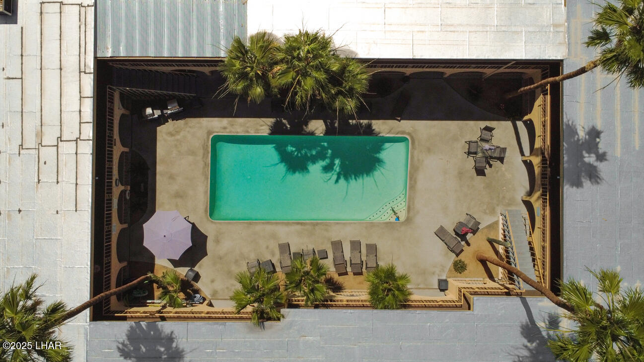 2100 Swanson Ave, 209