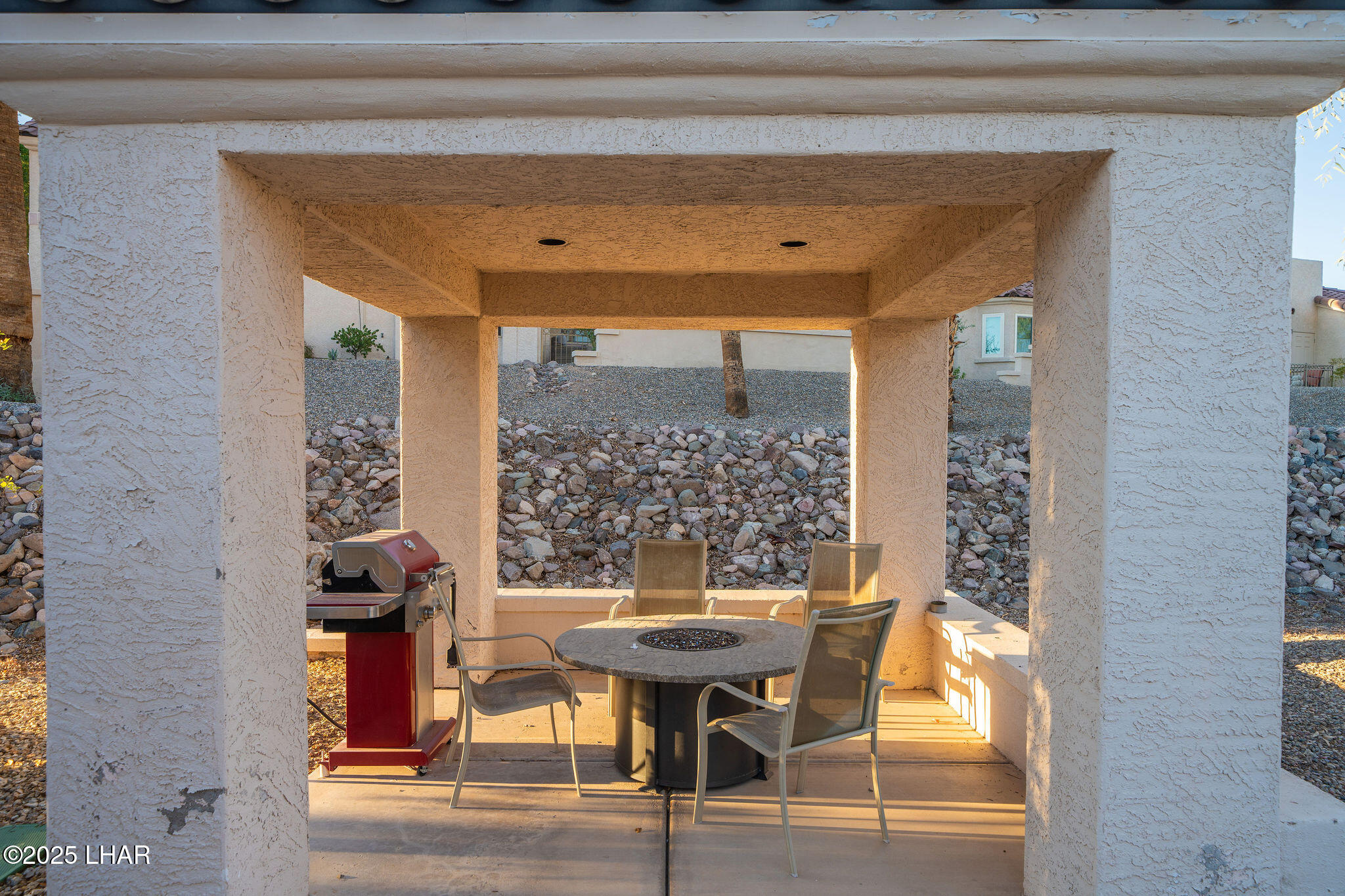 470 Acoma Blvd S 109