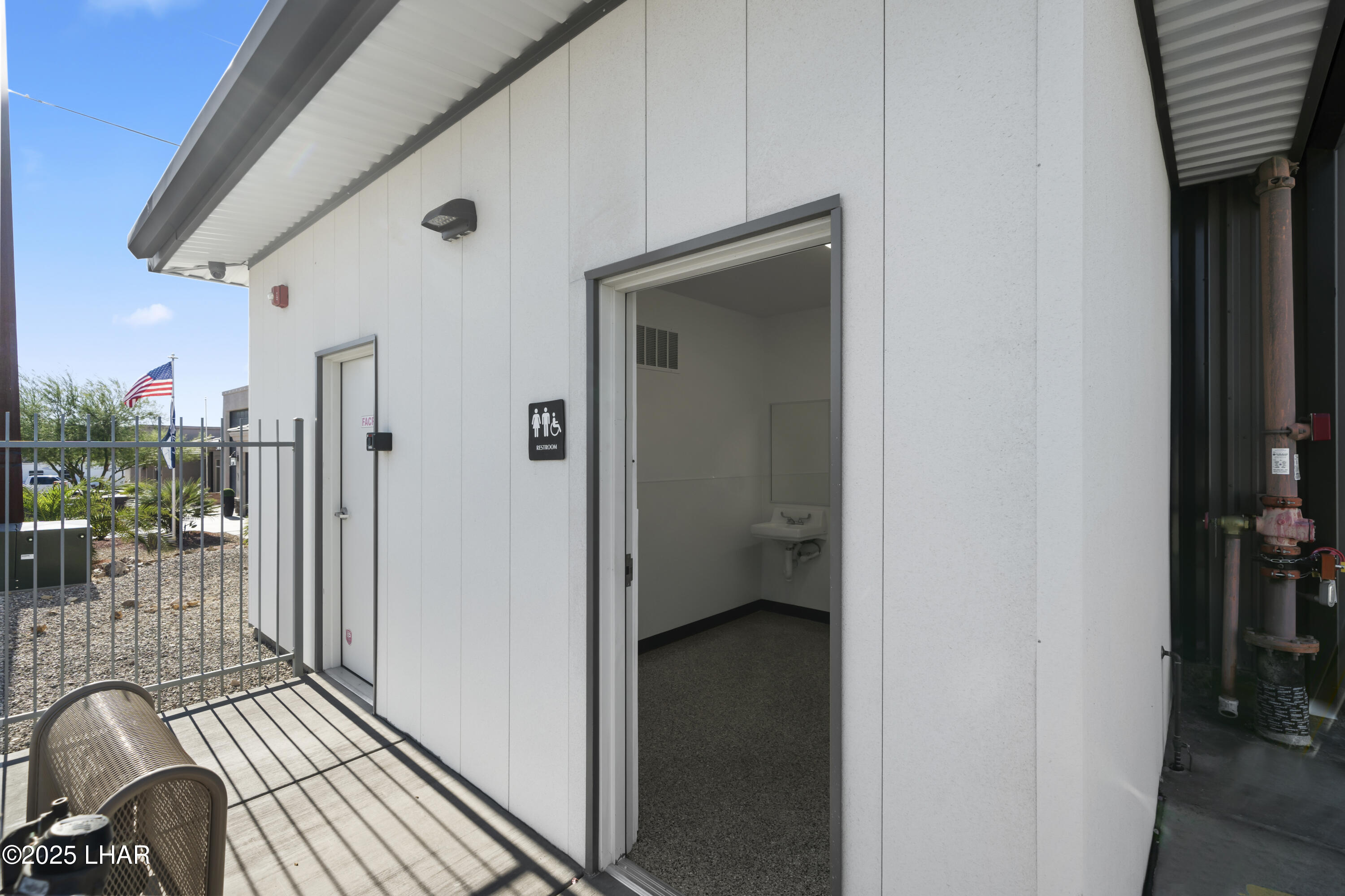 3510 Sweetwater Ave B14