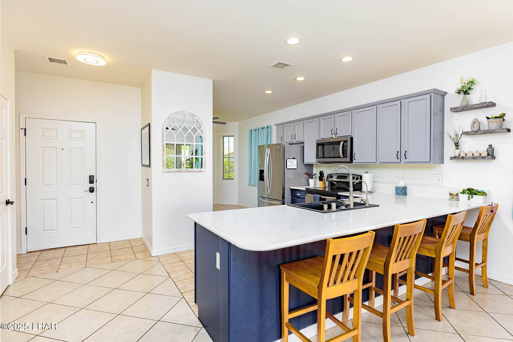 1773 E Chestnut Blvd