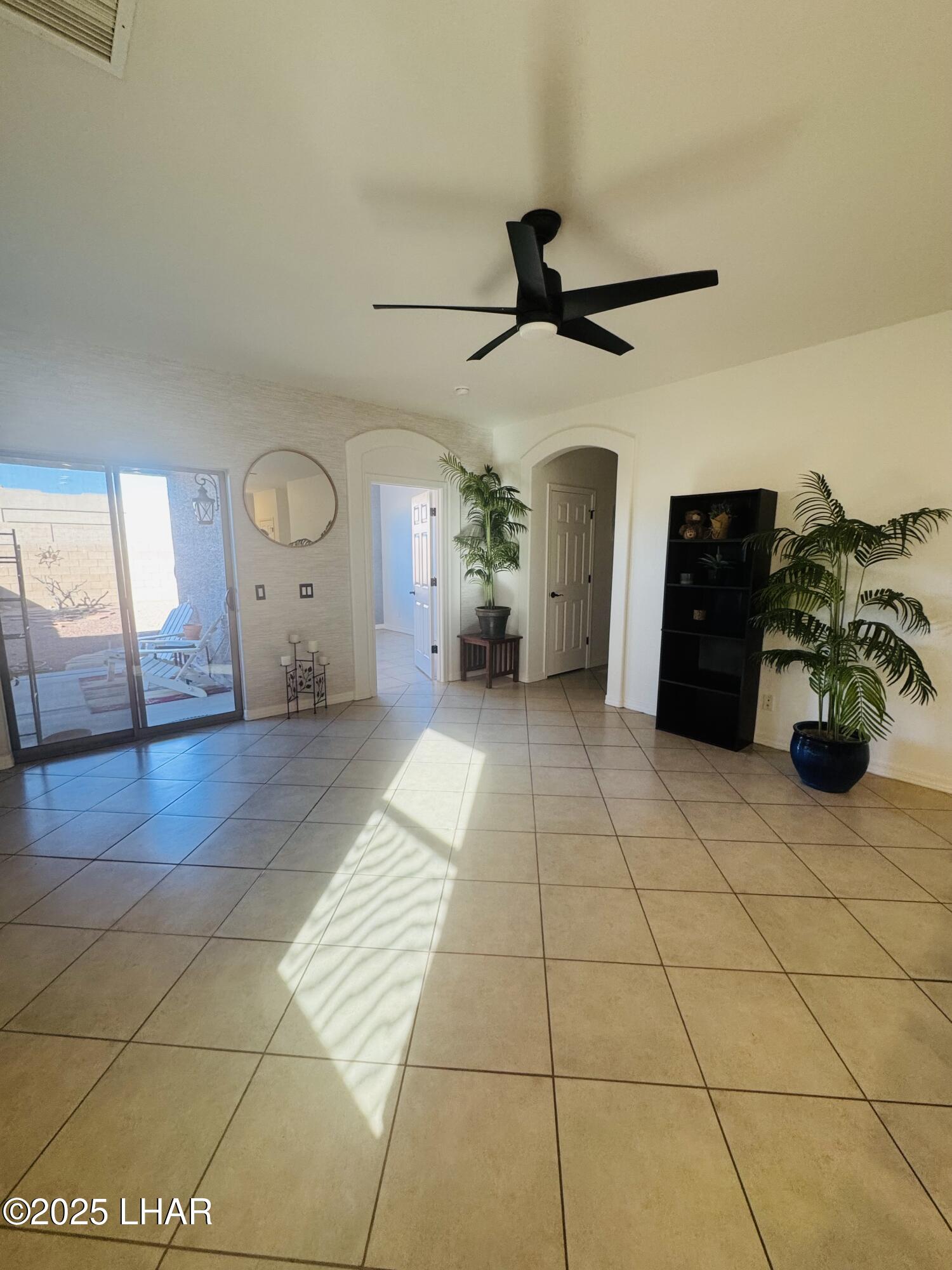 1773 E Chestnut Blvd