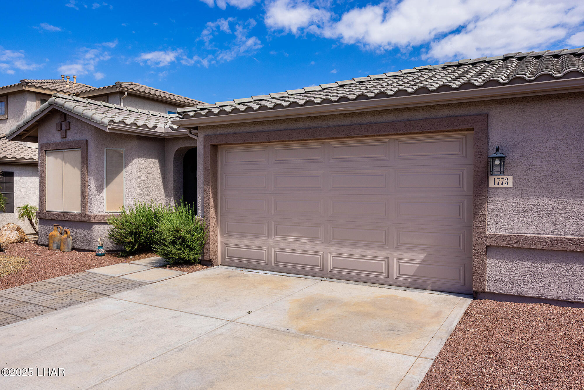 1773 E Chestnut Blvd