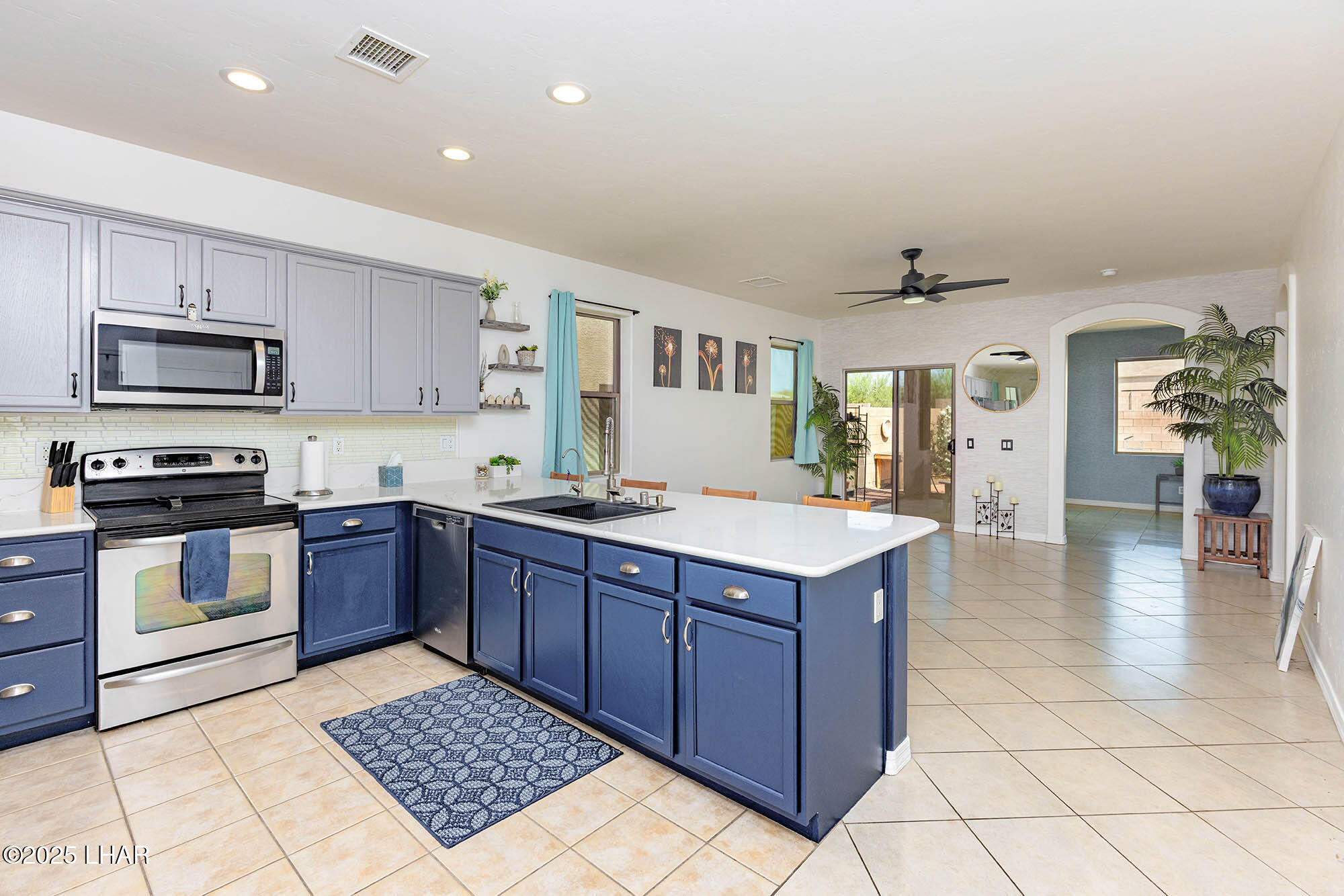 1773 E Chestnut Blvd