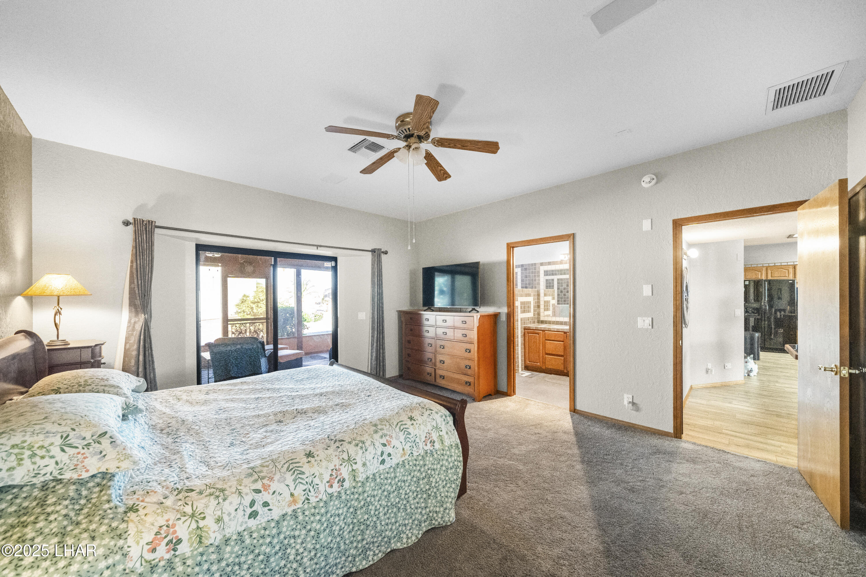 3957 Cherry Tree Blvd