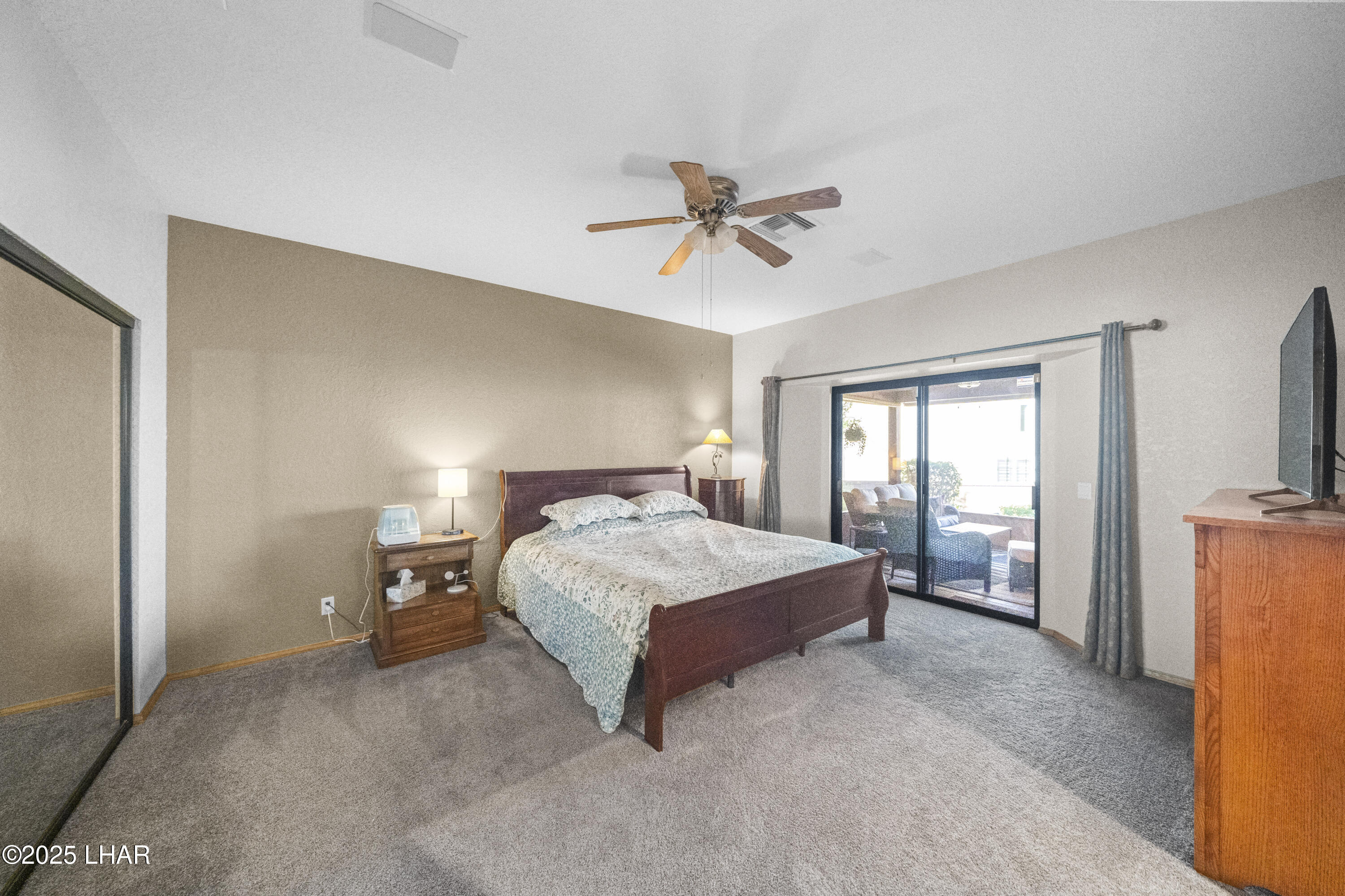 3957 Cherry Tree Blvd