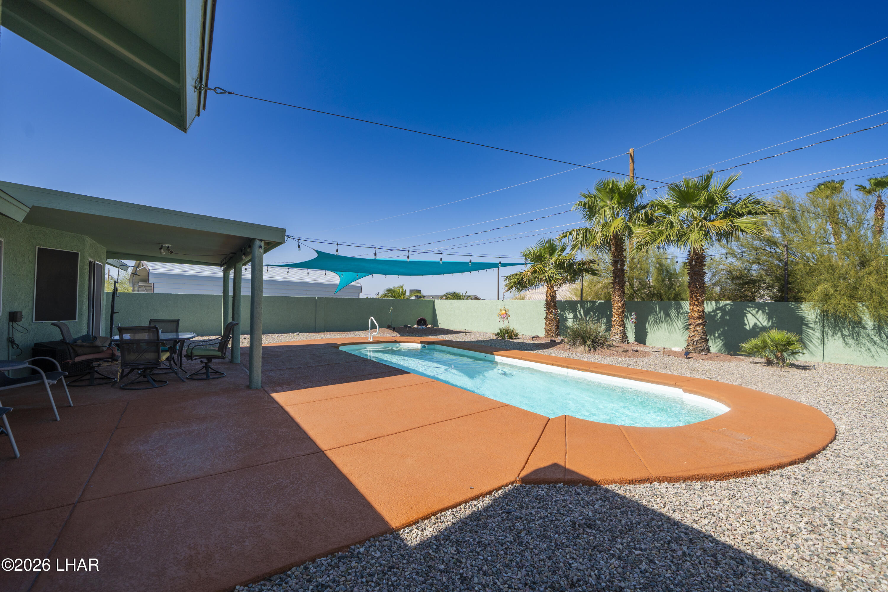 3777 Cholla Dr