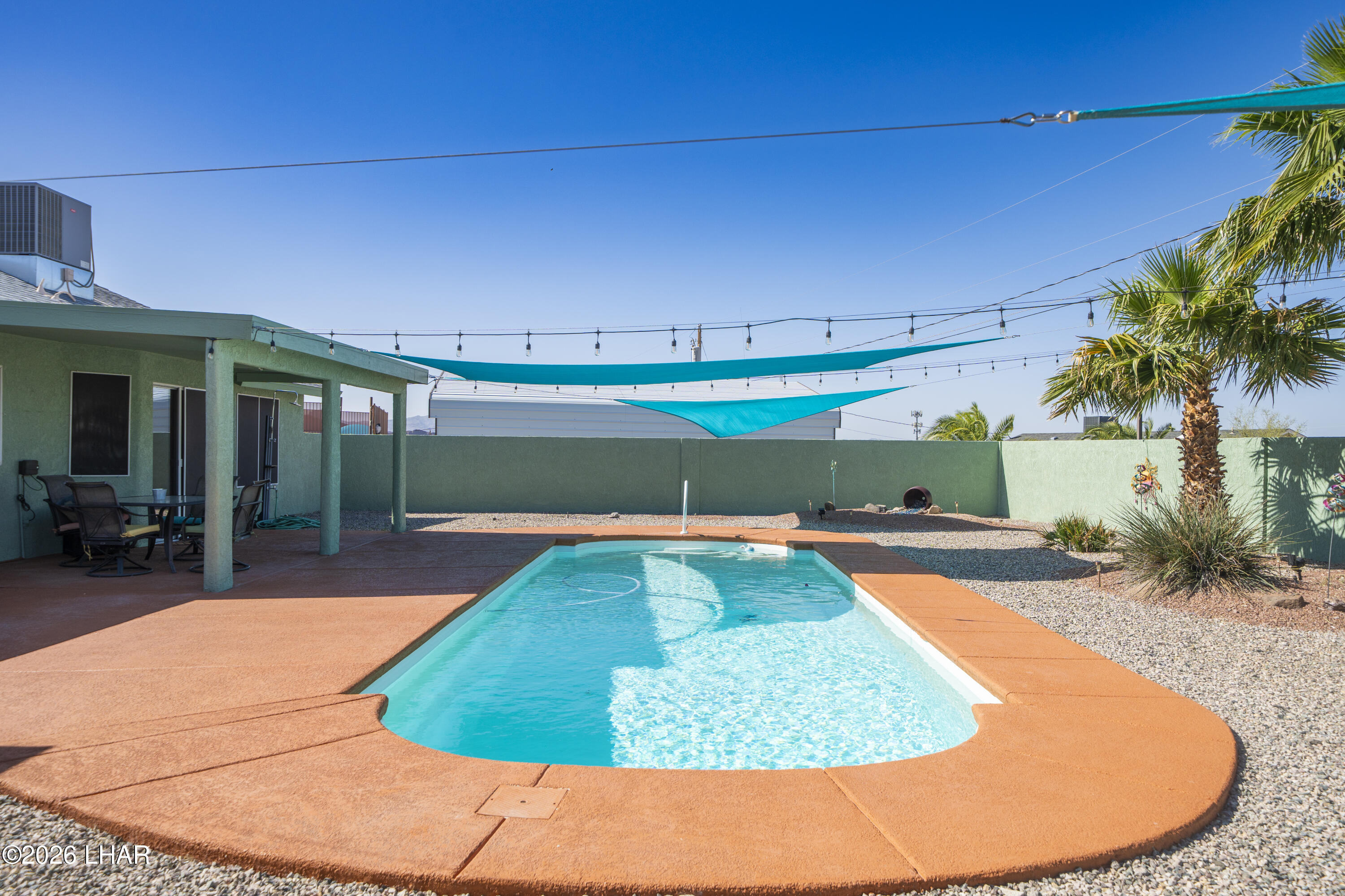 3777 Cholla Dr