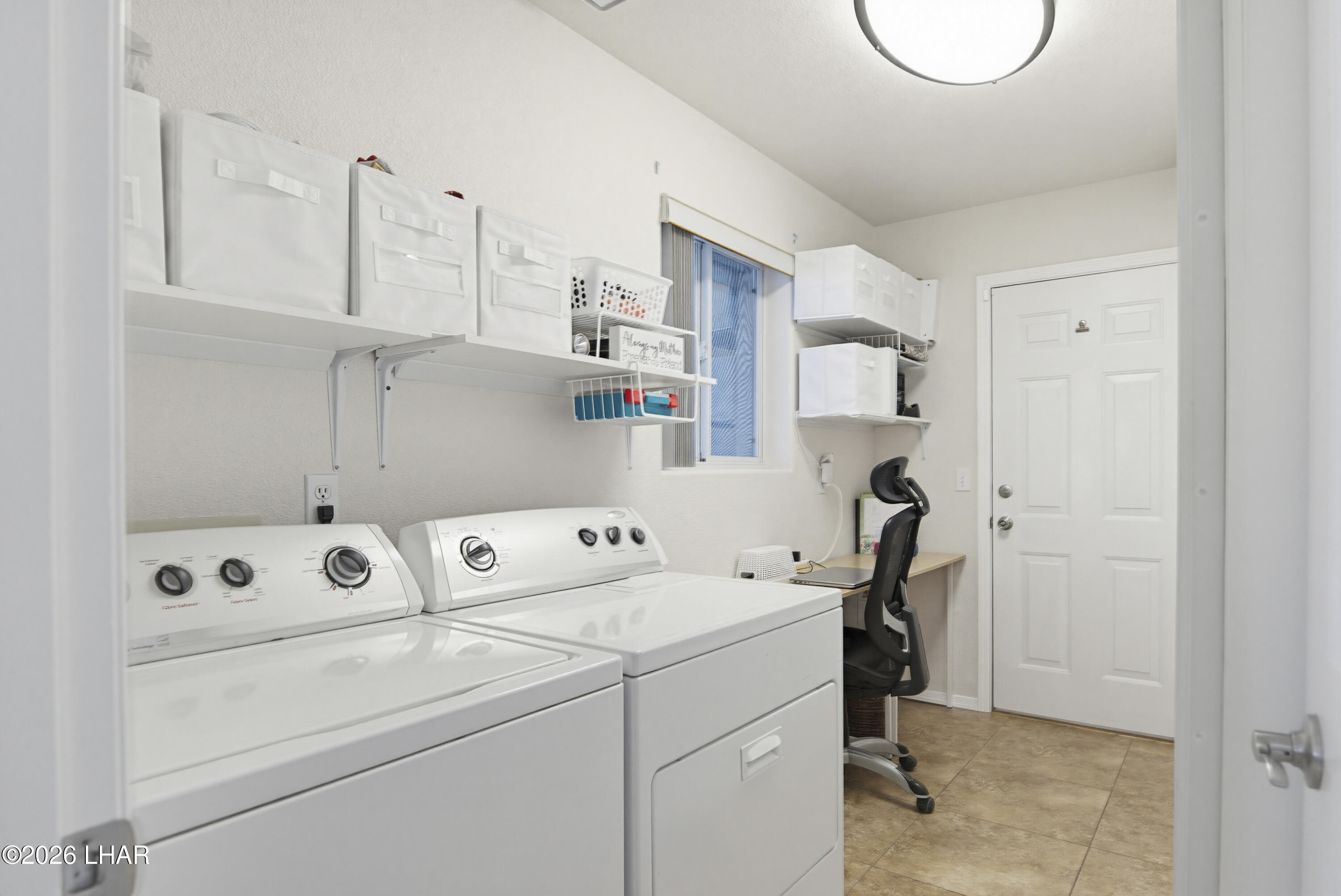 3777 Cholla Dr