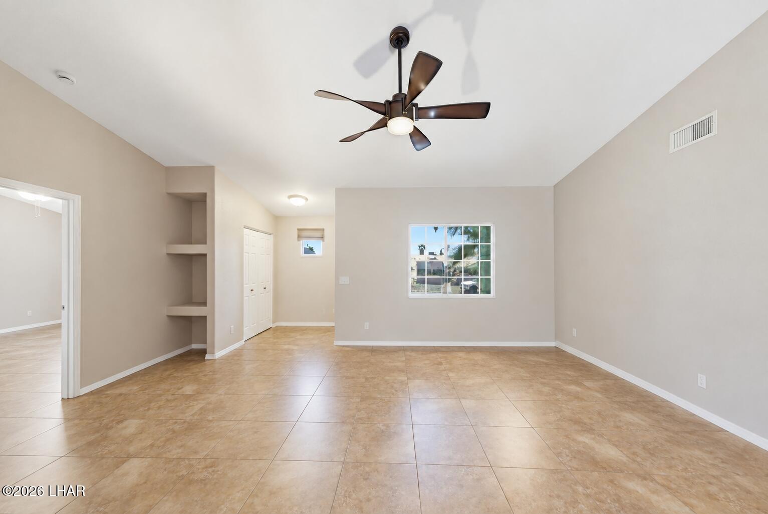 3777 Cholla Dr