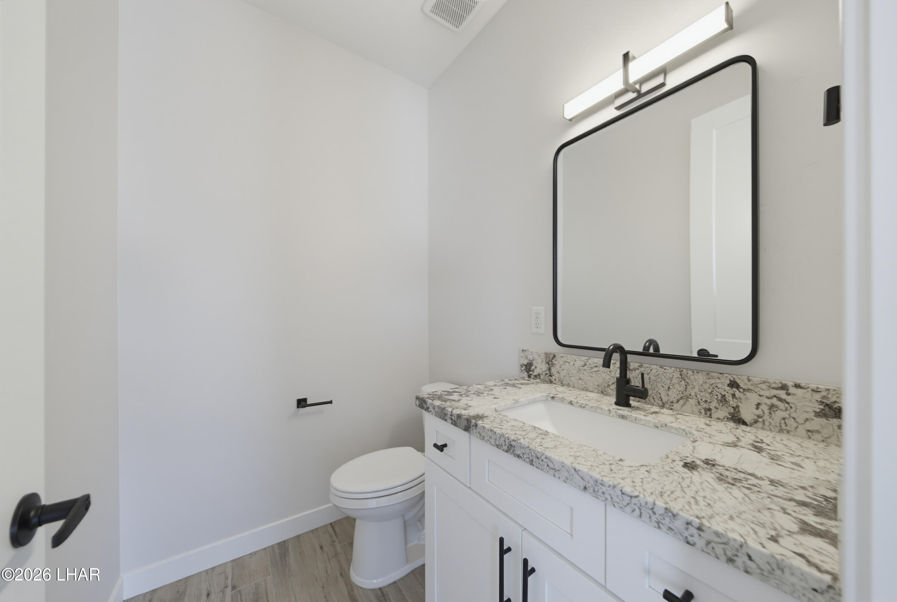 3080 Arapaho Dr 124