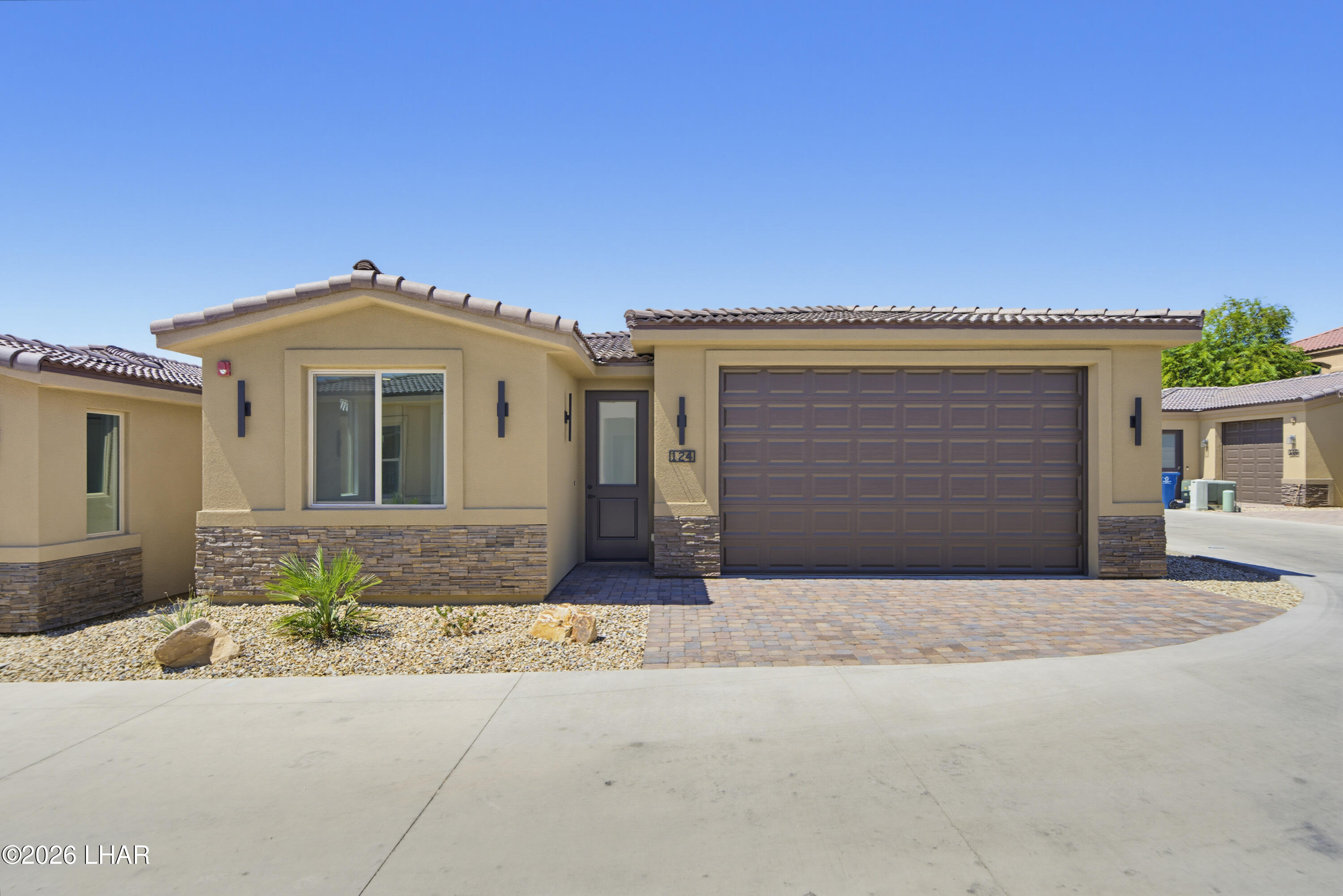 3080 Arapaho Dr 124