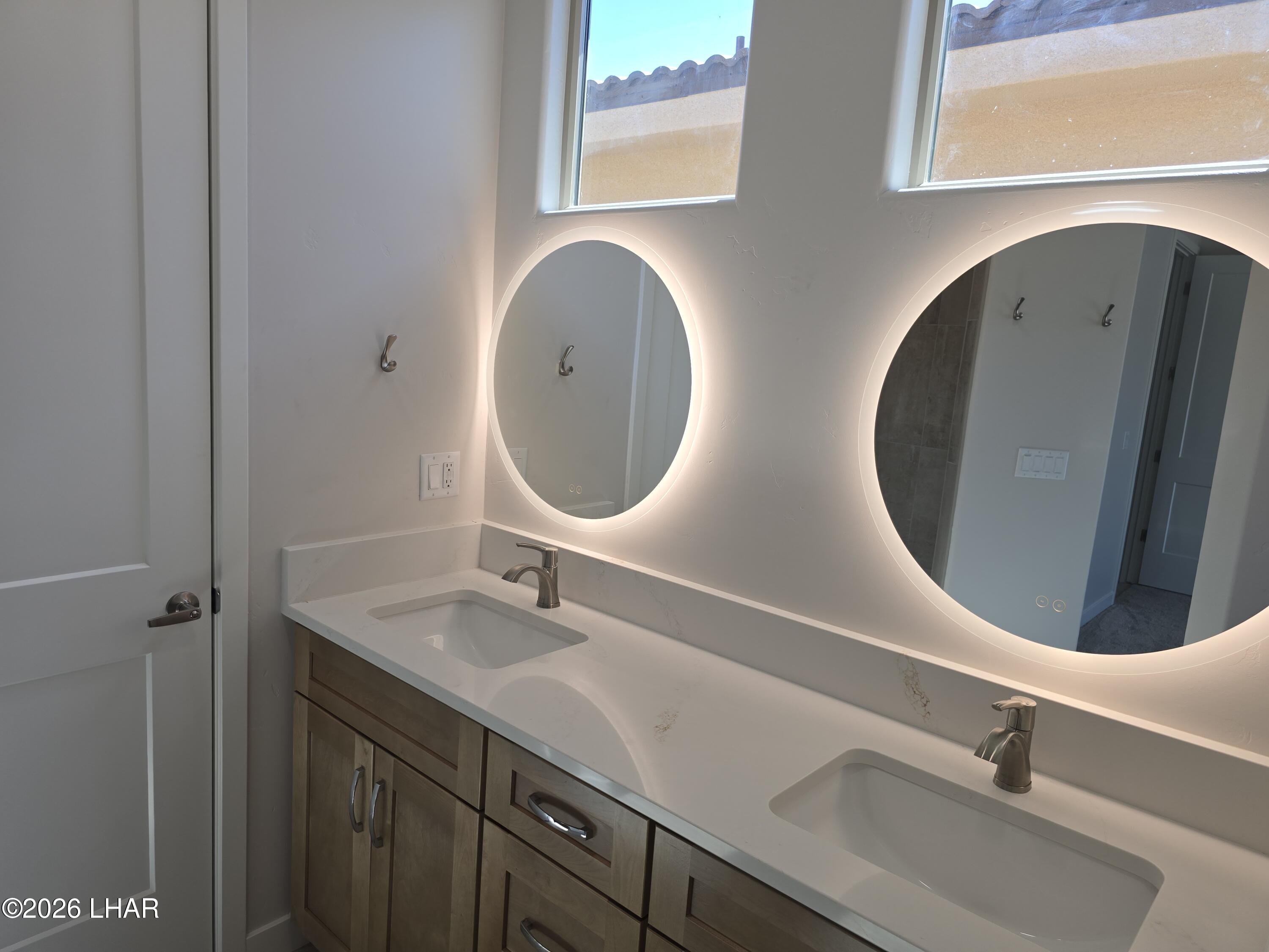 3080 Arapaho Dr 122