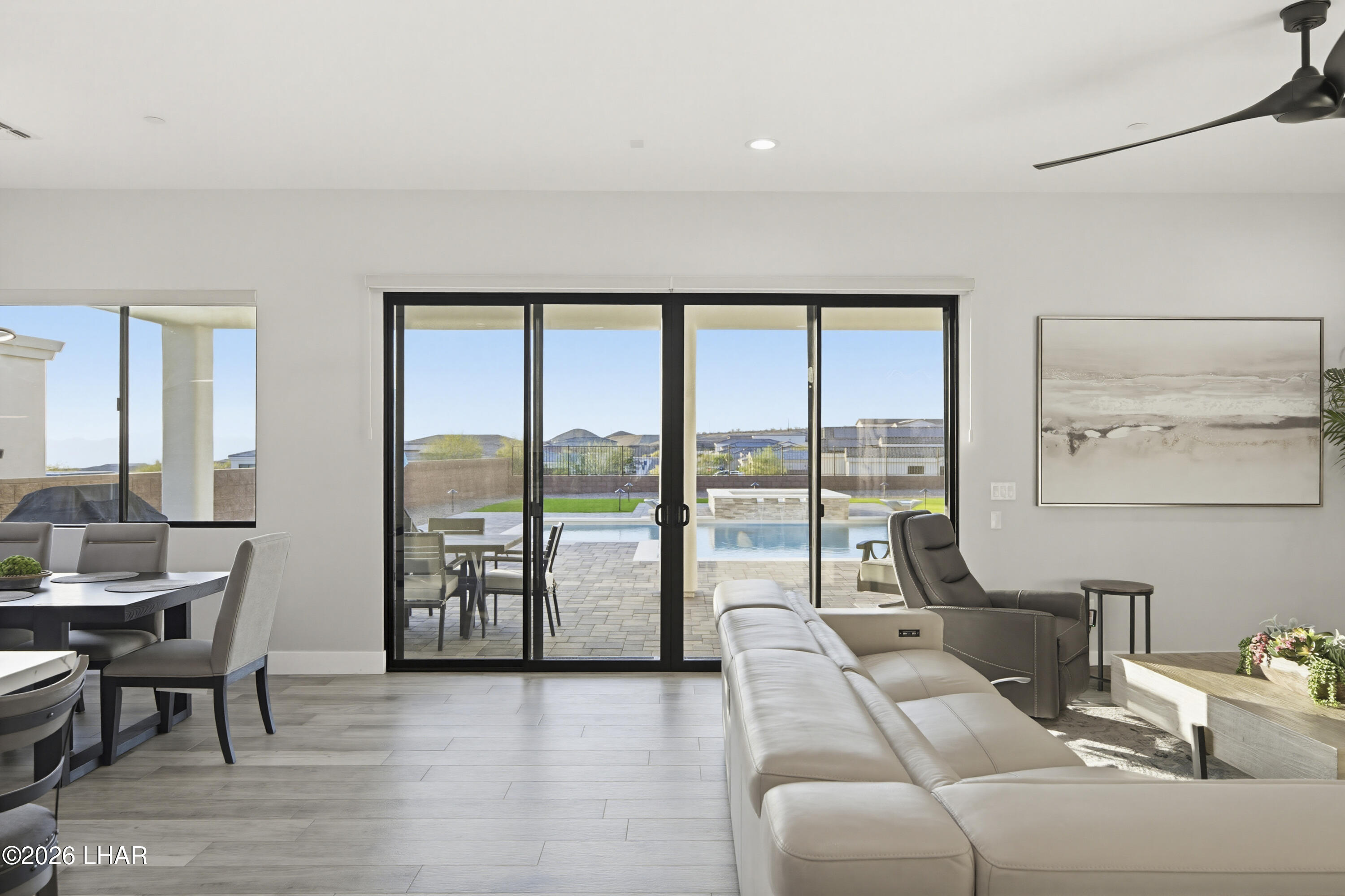6648 Avienda Desierto Verde