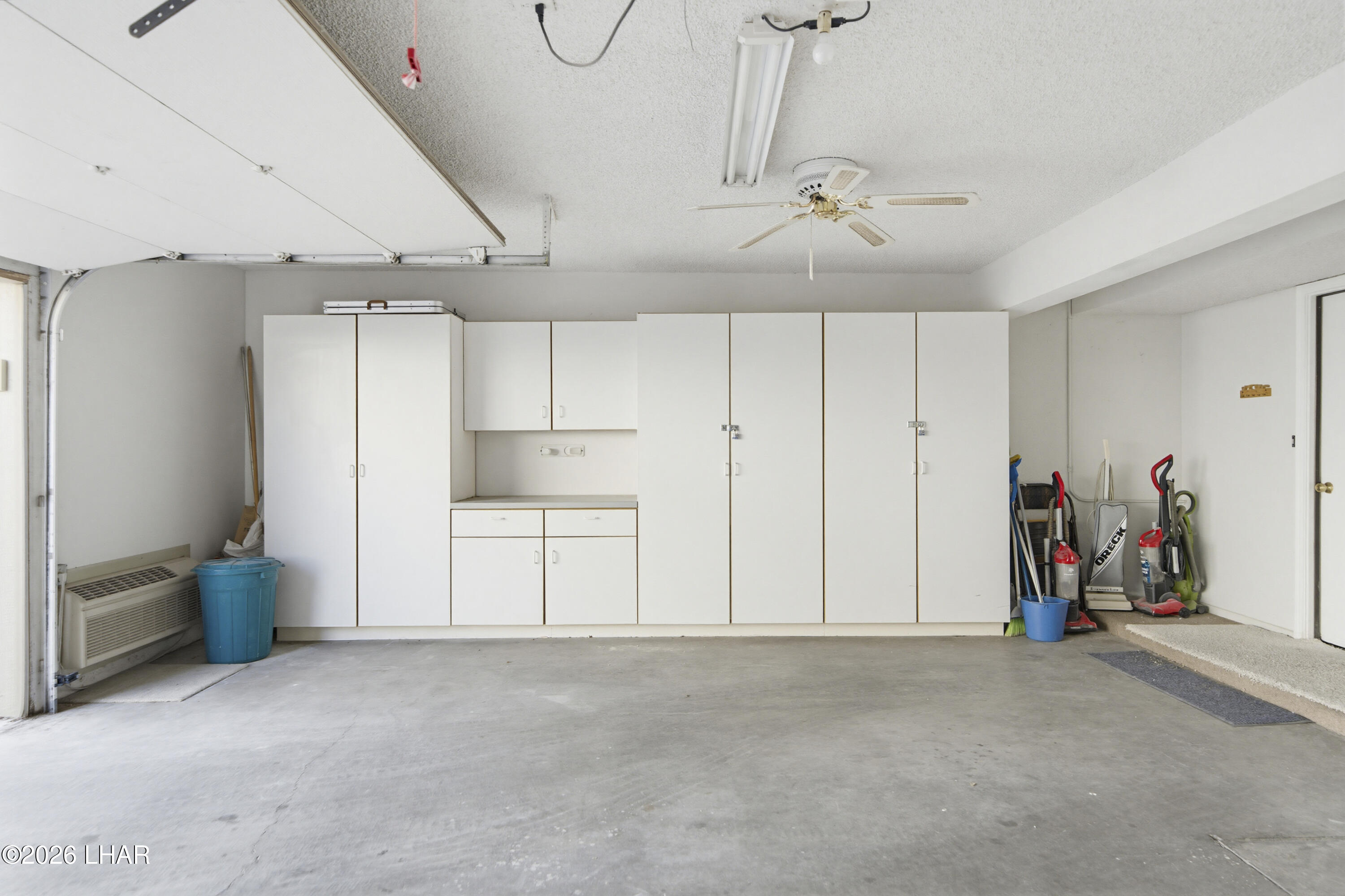 1566 Palace Way 9