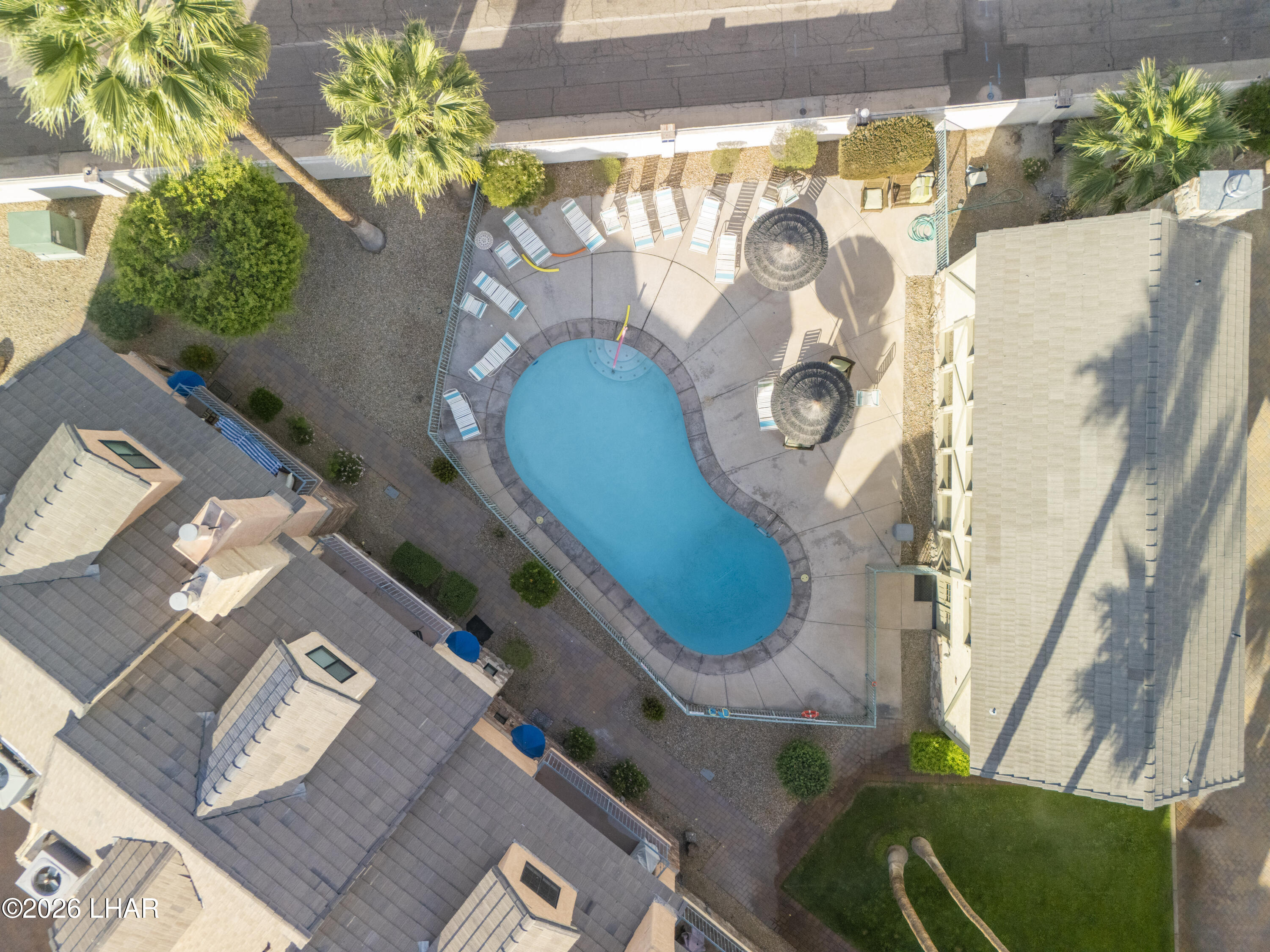 1566 Palace Way 9