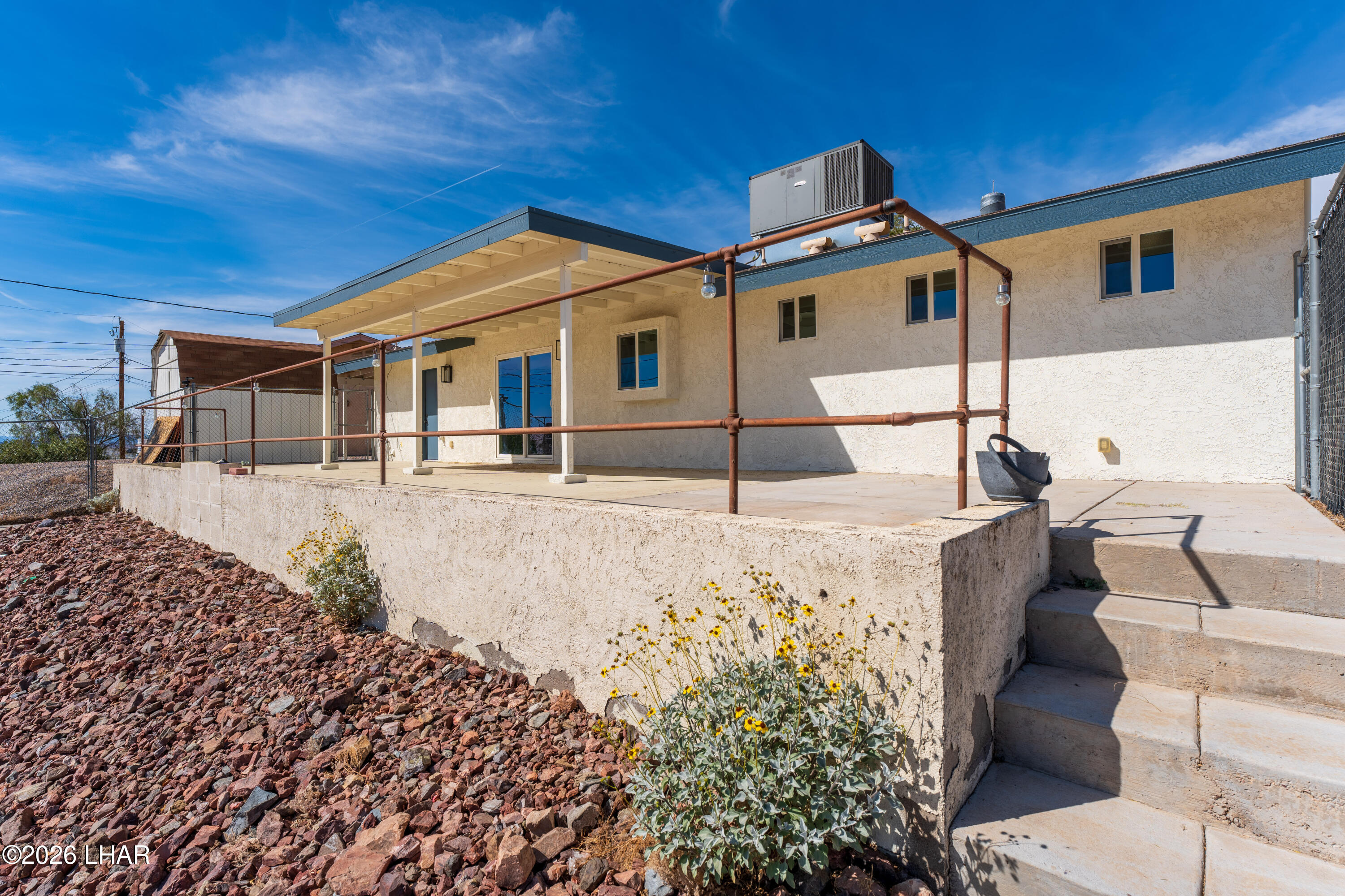 2150 Lake Havasu Plz