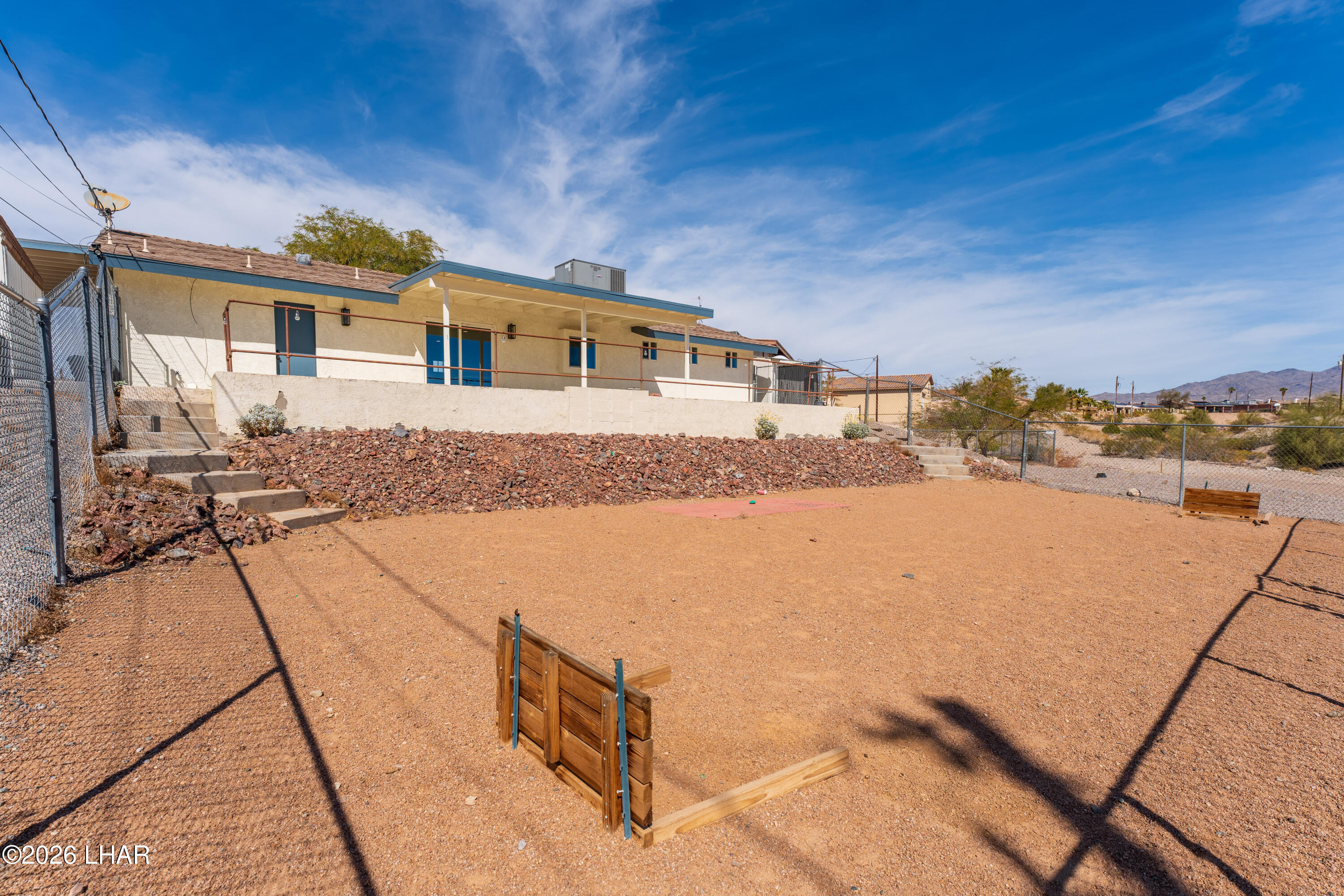 2150 Lake Havasu Plz