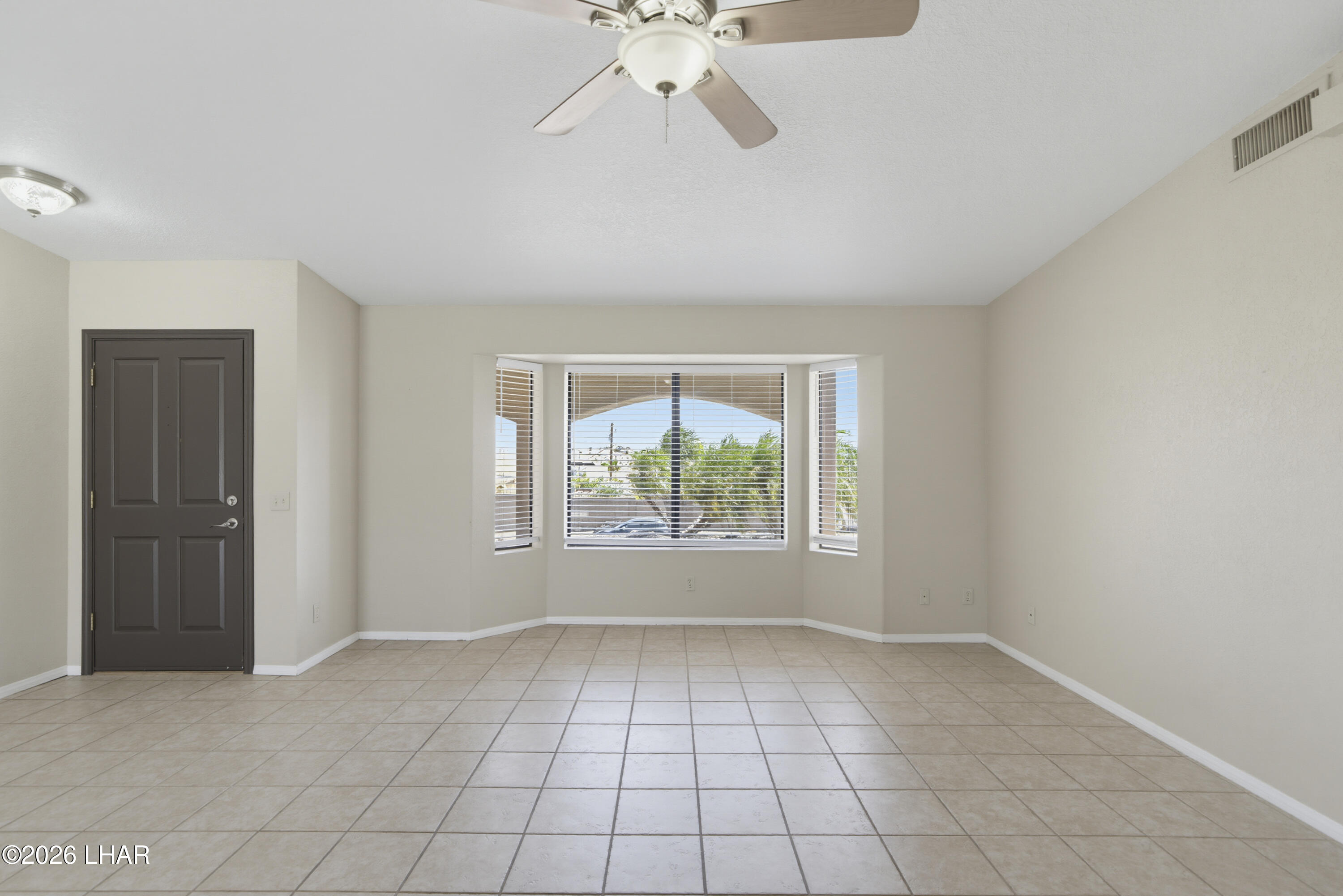 4293 Trotwood Dr